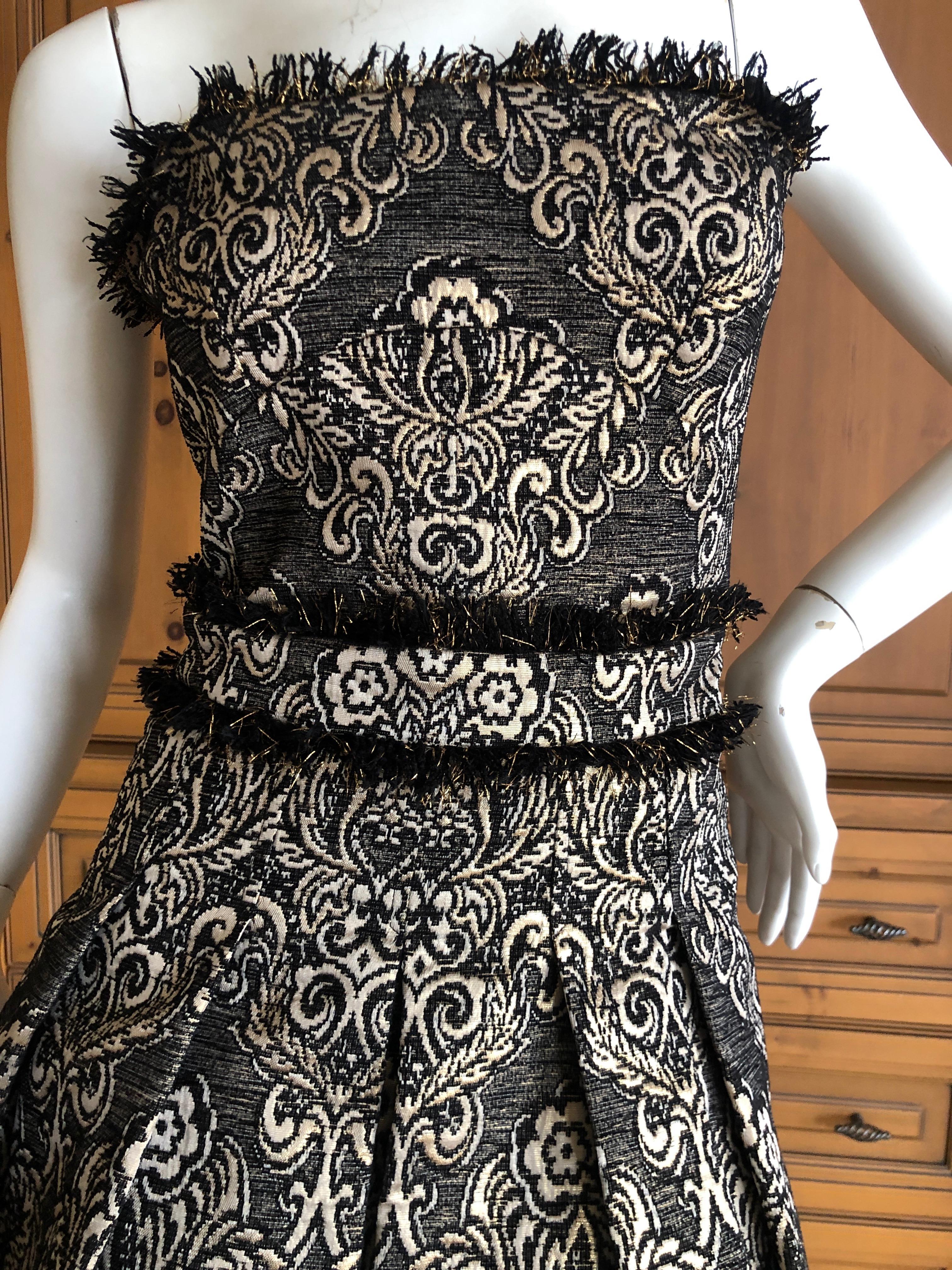 D&G Dolce & Gabbana Vintage Tapestry Print Mini Dress w Full Corset Lining Sz 46 For Sale 1