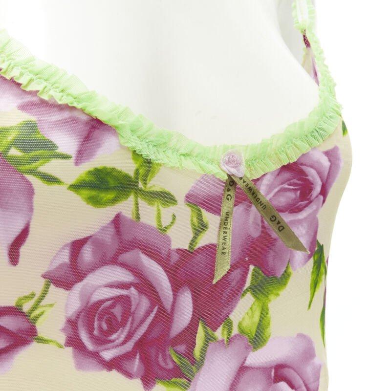 D&G DOLCE GABBANA Vintage rose rose green ruffle trim cami top XS
Référence : ANWU/A00605
Marque : D.G.
Designer : Domenico Dolce et Stefano Gabbana
MATERIAL : Semblable à du polyester
Couleur : rose, vert
Motif : Floral
Détails supplémentaires :
