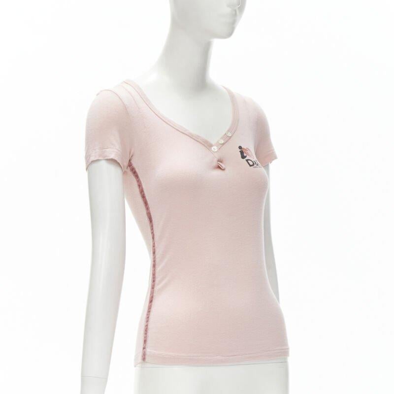 Beige D&G DOLCE GABBANA Y2K pink logo I Love DG velvet trim V-neck tshirt IT40 XS For Sale