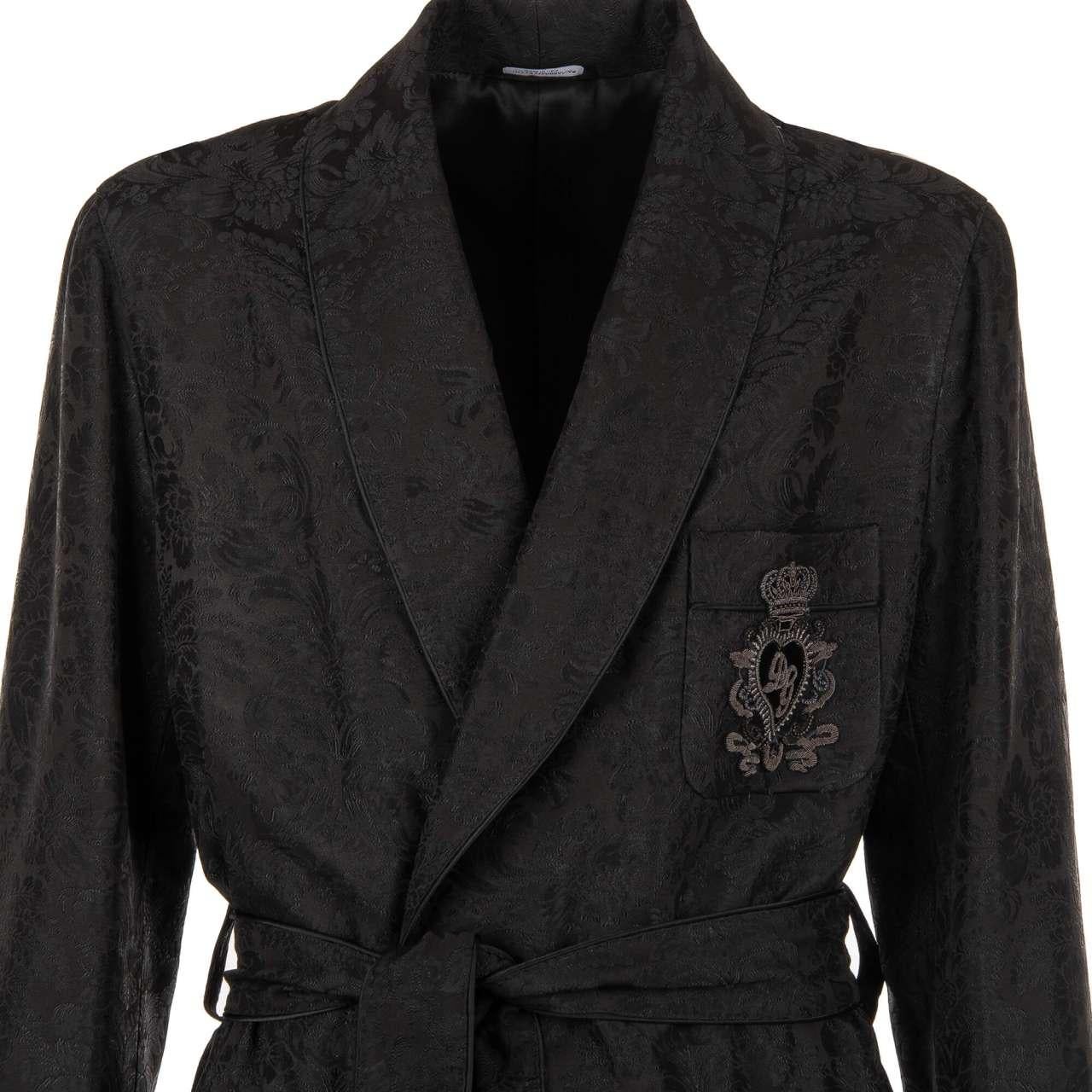 D&G Floral Jacquard Robe Blazer with DG Heart Crown Embroidery Black 46 For Sale 3