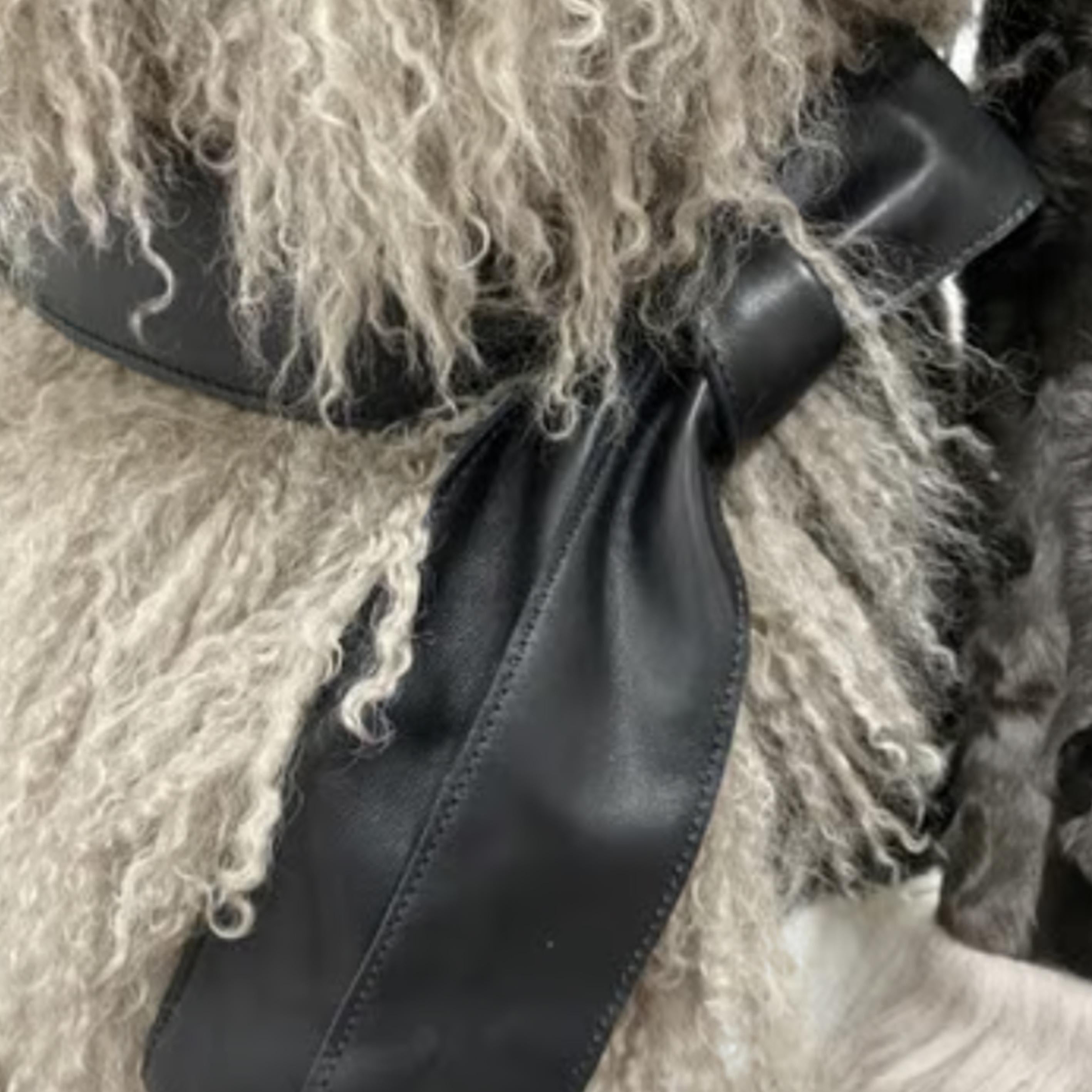 D&G FW2004 Tibet lambskin  In New Condition For Sale In Paris, FR