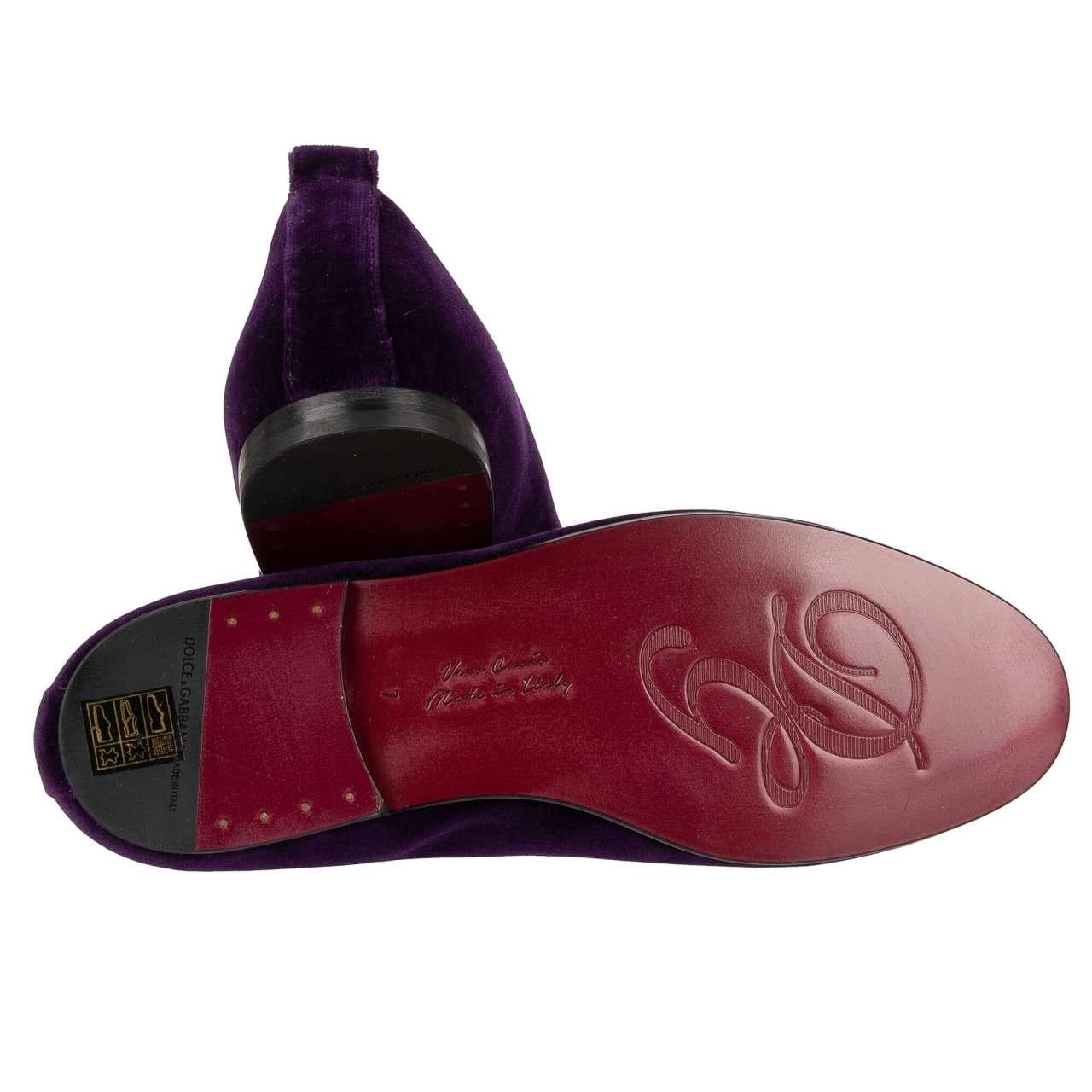 D&G - Heart Logo Embroidered Velvet Loafer YOUNG POPE Purple Red EUR 40 For Sale 3