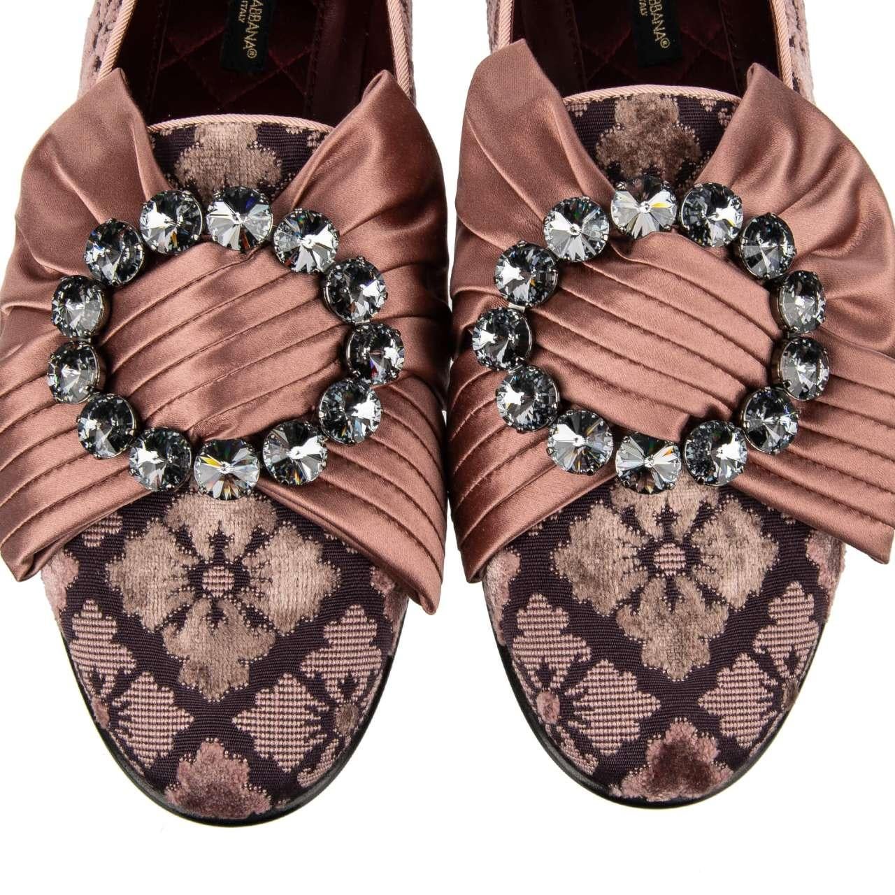 - Jacquard Ballet Flats Shoes YOUNG QUEEN in pink with Crystals Ribbon Brooch by DOLCE & GABBANA - New with Box - MADE IN ITALY - Large Ribbon Brooch in front - Model: CP0140-AJ336-8G433 - Material: Jacquard , 95% Viscose, 5% Silk - Inner Material: