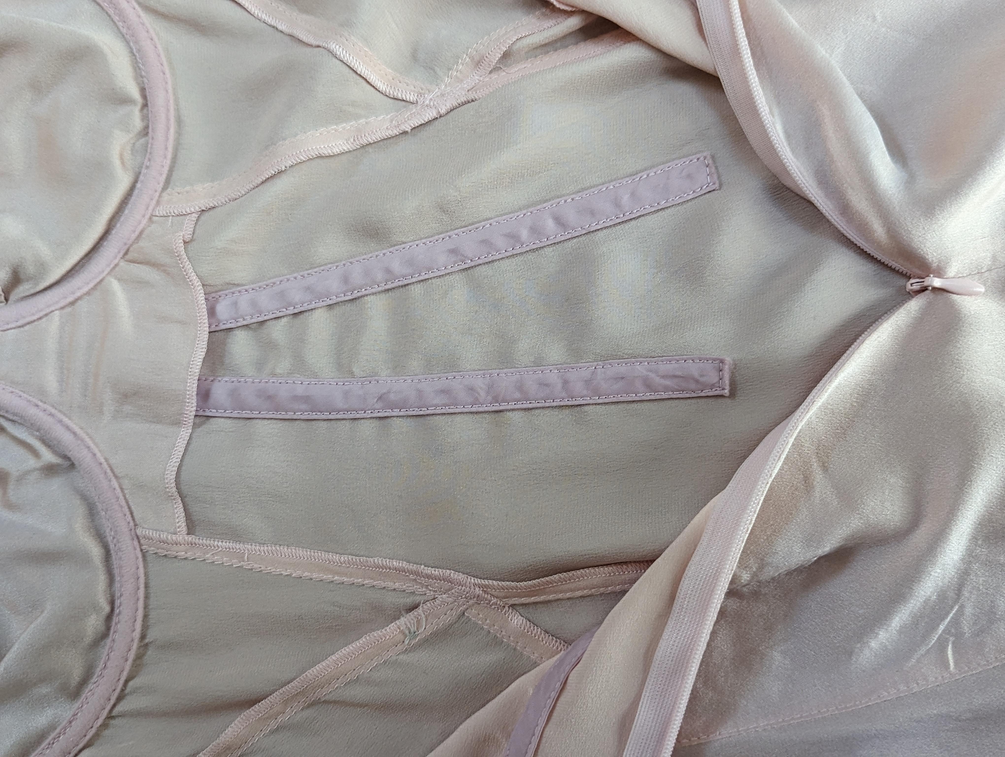 D&G Iconique robe corset en soie rose clair 11