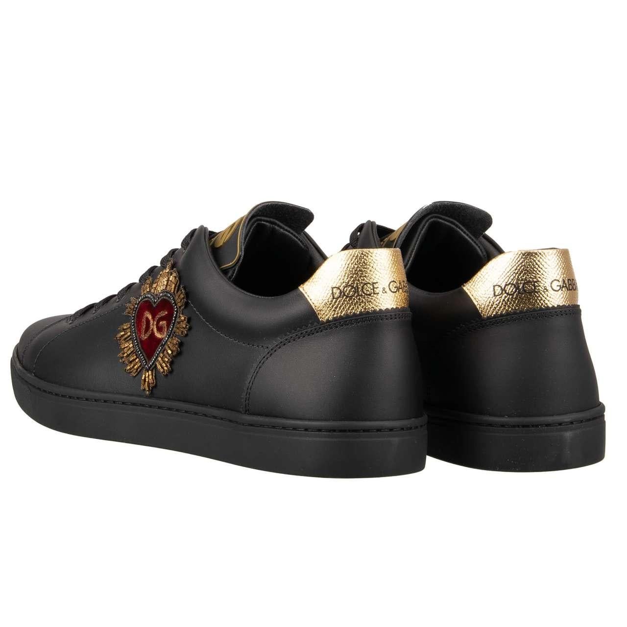 Men's D&G - Low-Top Sneaker LONDON with Logo Heart Embroidery Black Gold EUR 43.5 For Sale