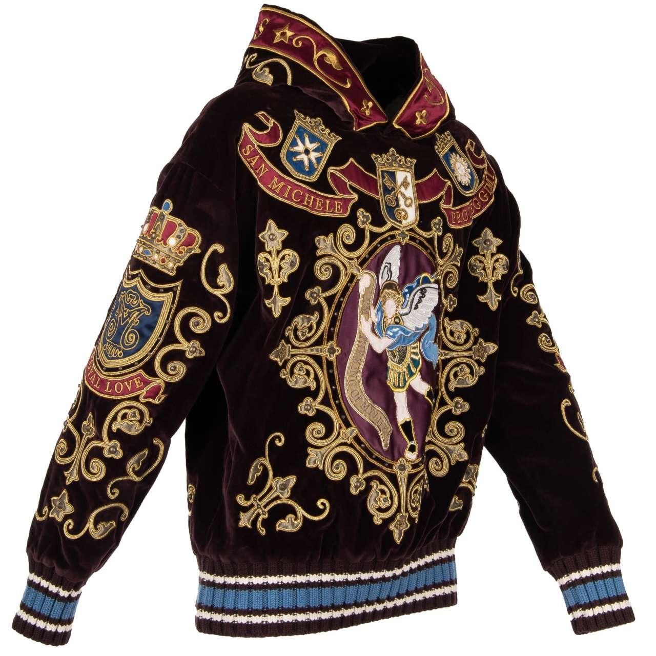 - Exceptional and rare pearls and studs embroidered oversize hooded sweater / sweatshirt with San Michele, Crown, King's Angels hand embroidery by DOLCE & GABBANA - RUNWAY - Dolce & Gabbana Fashion Show - New with Tags - Former RRP: EUR 4.450 - MADE