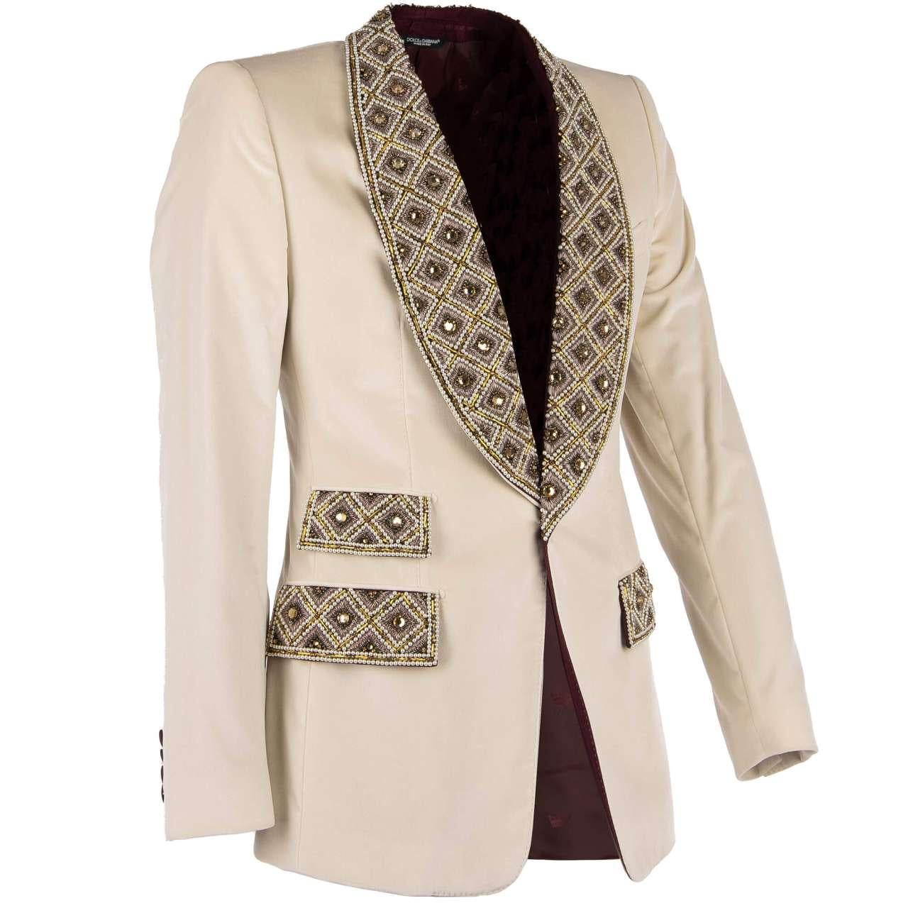 - Stunning Baroque Style velvet tuxedo / blazer with handmade crystals, pearls and gold embroidery at the lapel and pockets by DOLCE & GABBANA - Former RRP: EUR 3.950 - MADE IN ITALY - New with Tag - Slim Fit - Model: G2MF0Z FUVCF-M0299 - Material:
