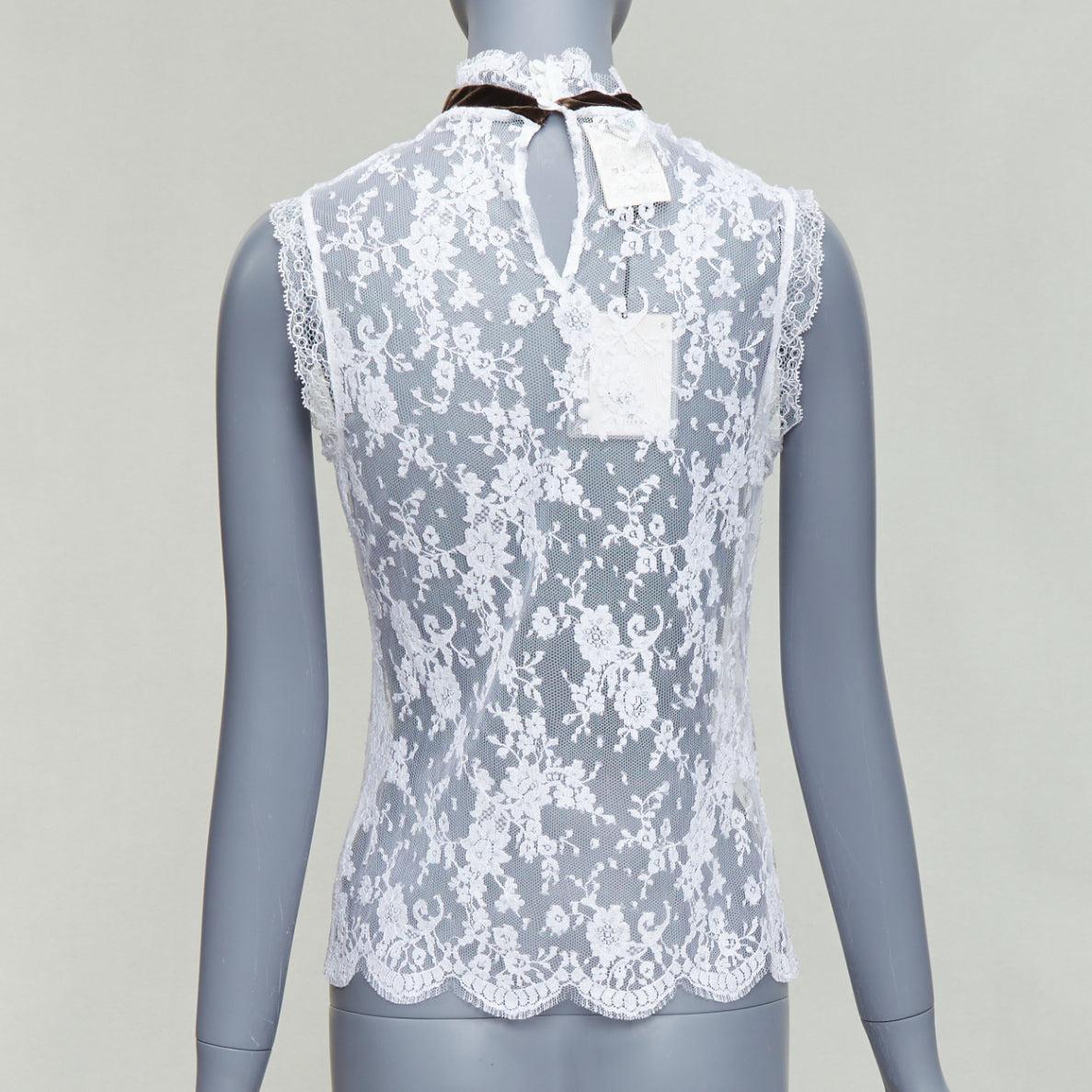 Women's D&G Vintage white floral lace black velvet trim hi neck scallop top IT40 S