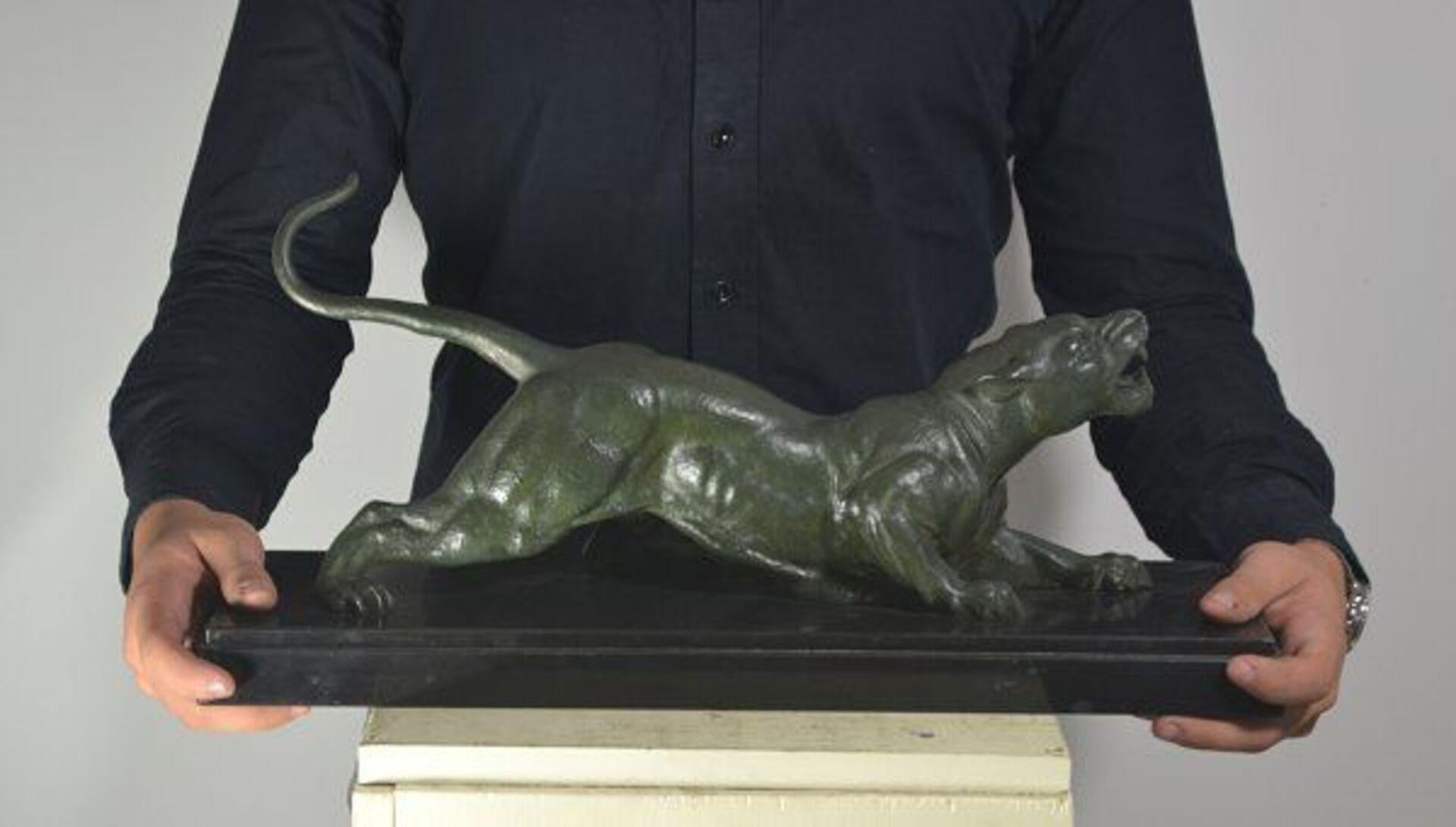 Dh Chiparus Signed Art Deco Panther on Marble Base 3