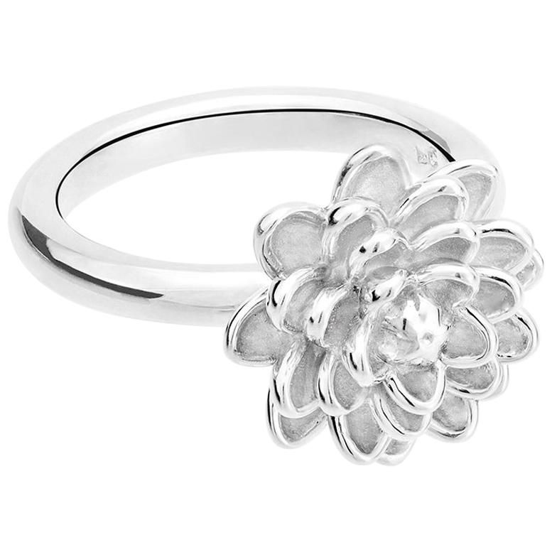 Silver Dalia Small Ring, size 55 For Sale
