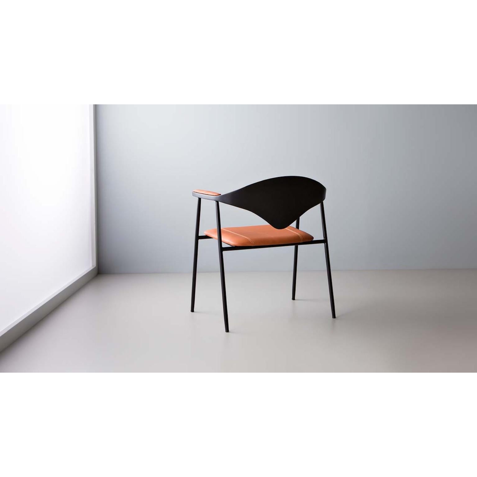 Dhira Chair by Doimo Brasil In New Condition For Sale In Geneve, CH