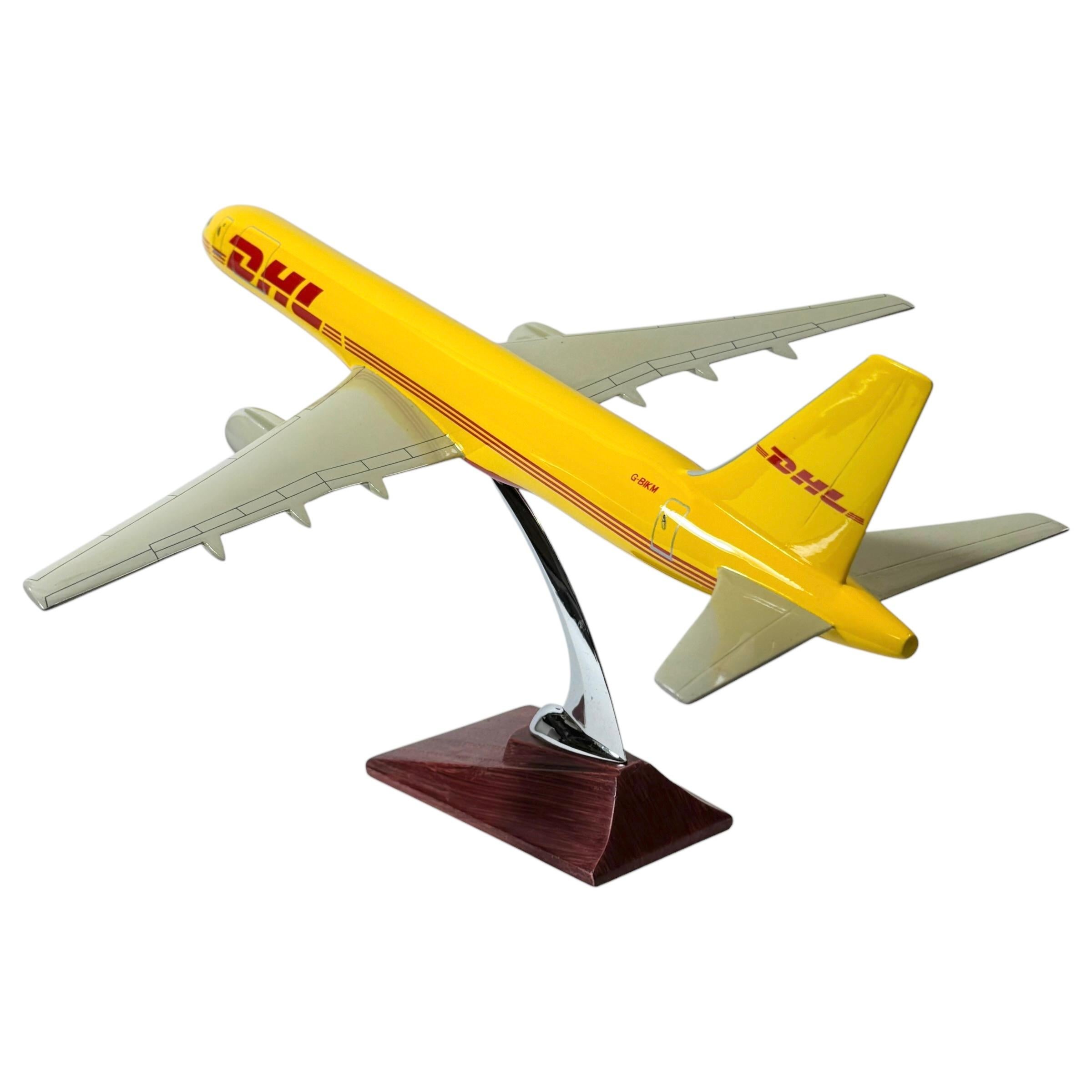 DHL - EAT Trasporto aereo europeo Modello in scala Boeing B757-200 G-BIKM in vendita 2