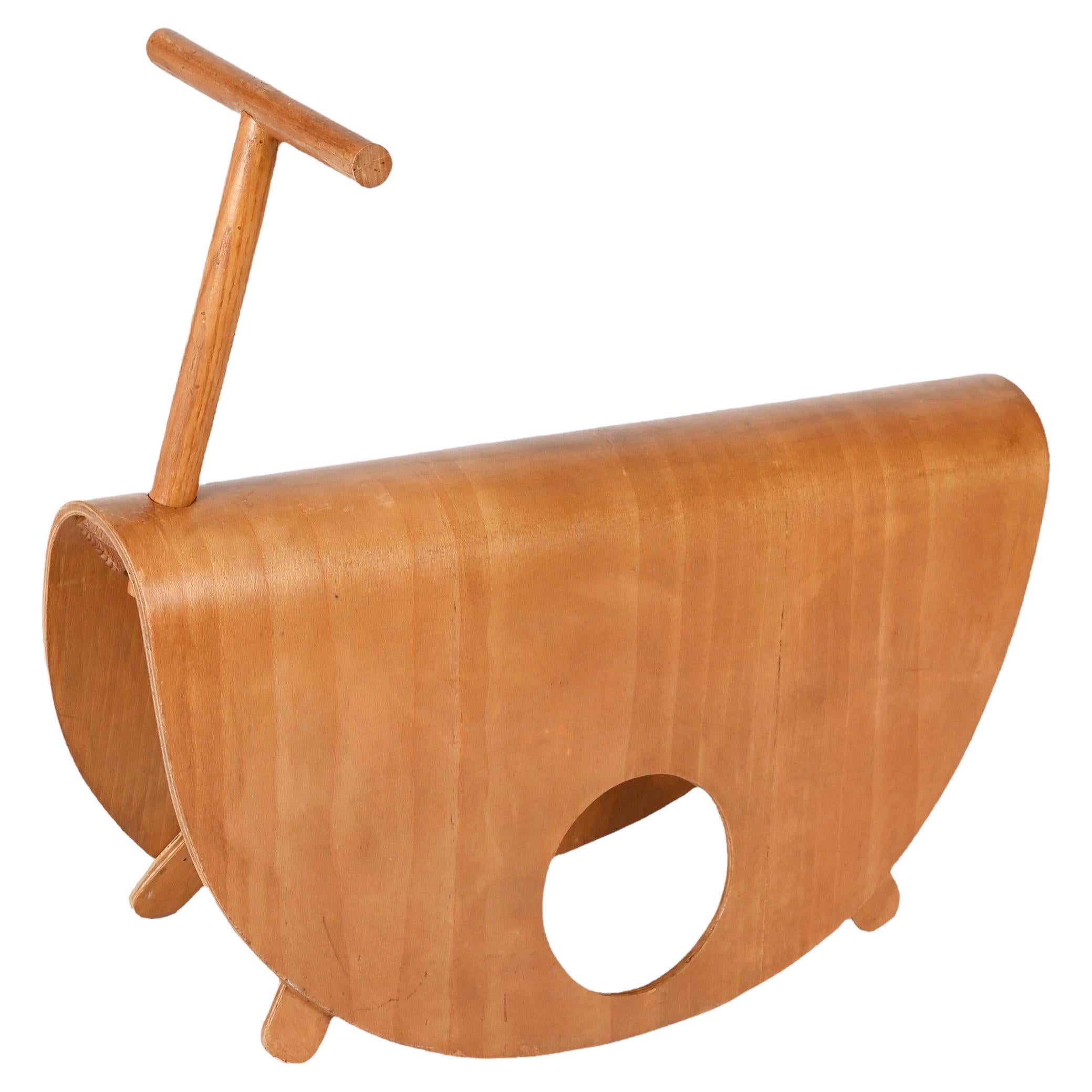 Di Giuli Peppe "Astolfo" Curved Plywood Italian Children Rocking Chair, 1979 For Sale