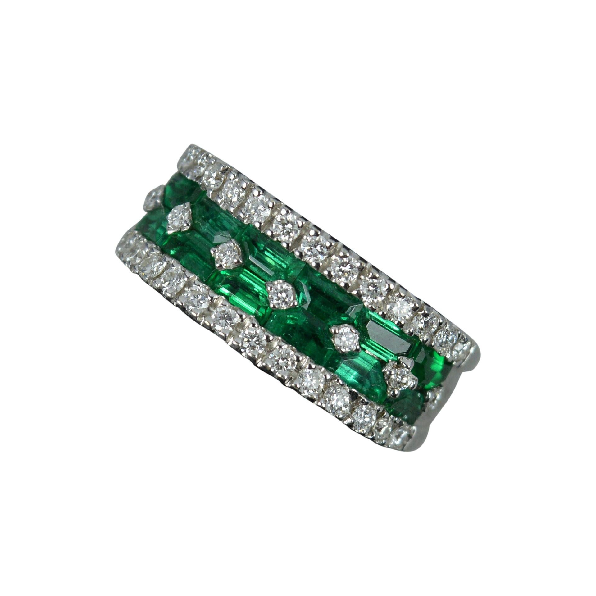 Di Go 18ct White Gold Emerald and Diamond Cluster Band Ring