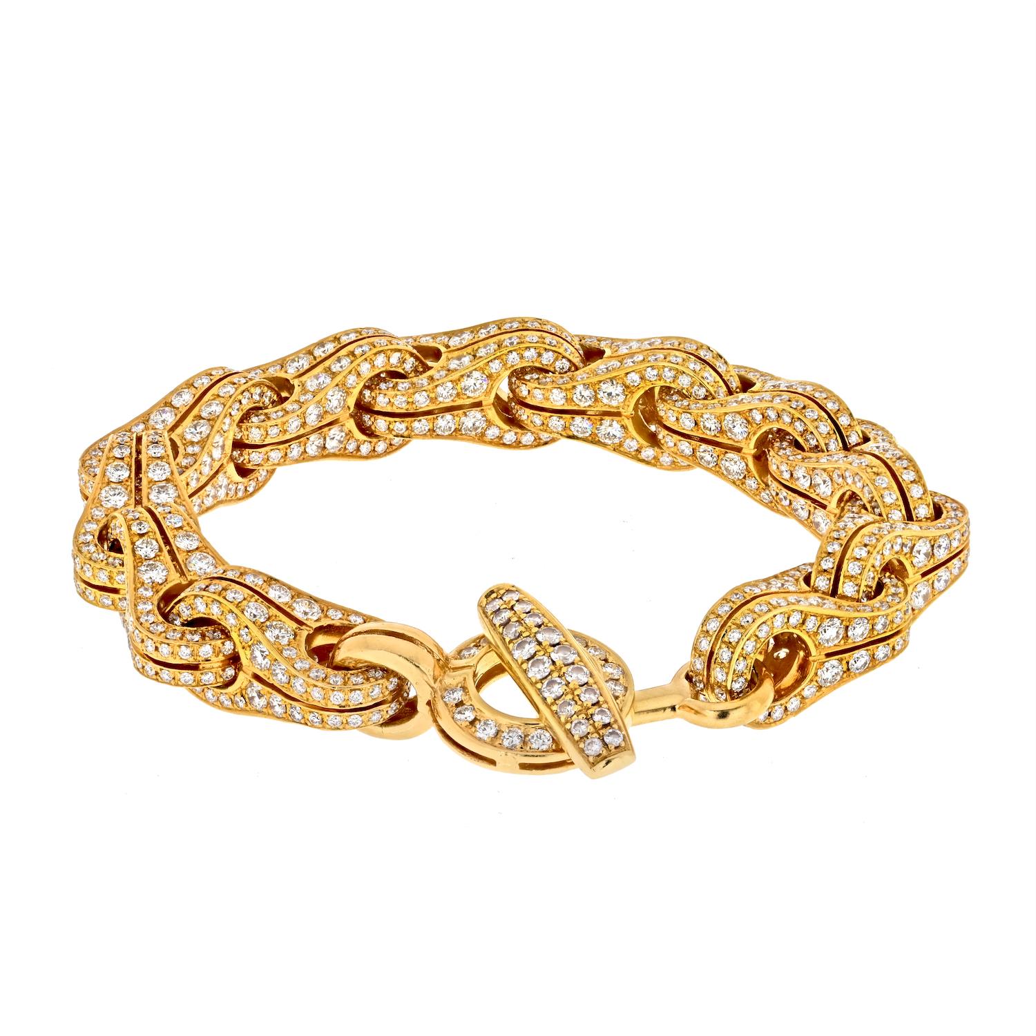 Di Modolo 18K Yellow Gold 15.52cttw Bicycle Style Link Pave Diamond Bracelet In Excellent Condition In New York, NY