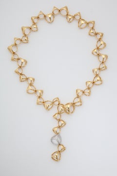 Di Modolo 1990s Triada Clasp Diamond and White and Gold Open Link Necklace