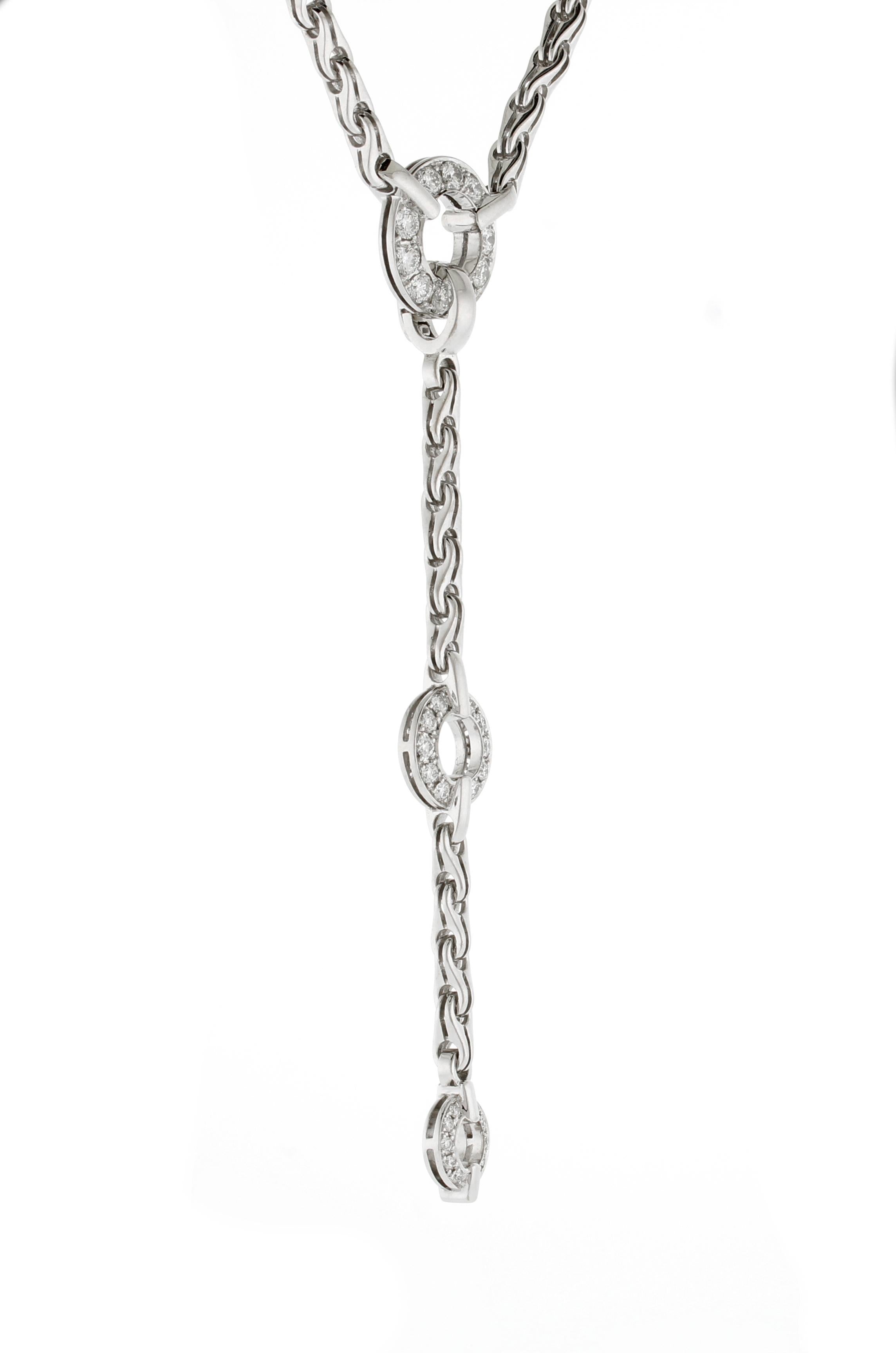 From Di Modolo’s Tempia collection, a diamond 3 circle detachable necklace.
• Designer: Di Modolo
• Metal: 18 karat white gold
• Circa:  late 20th century
• Diamond: 30 diamonds .85carats
• Packaging: Pampillonia presentation box
• Condition: Very