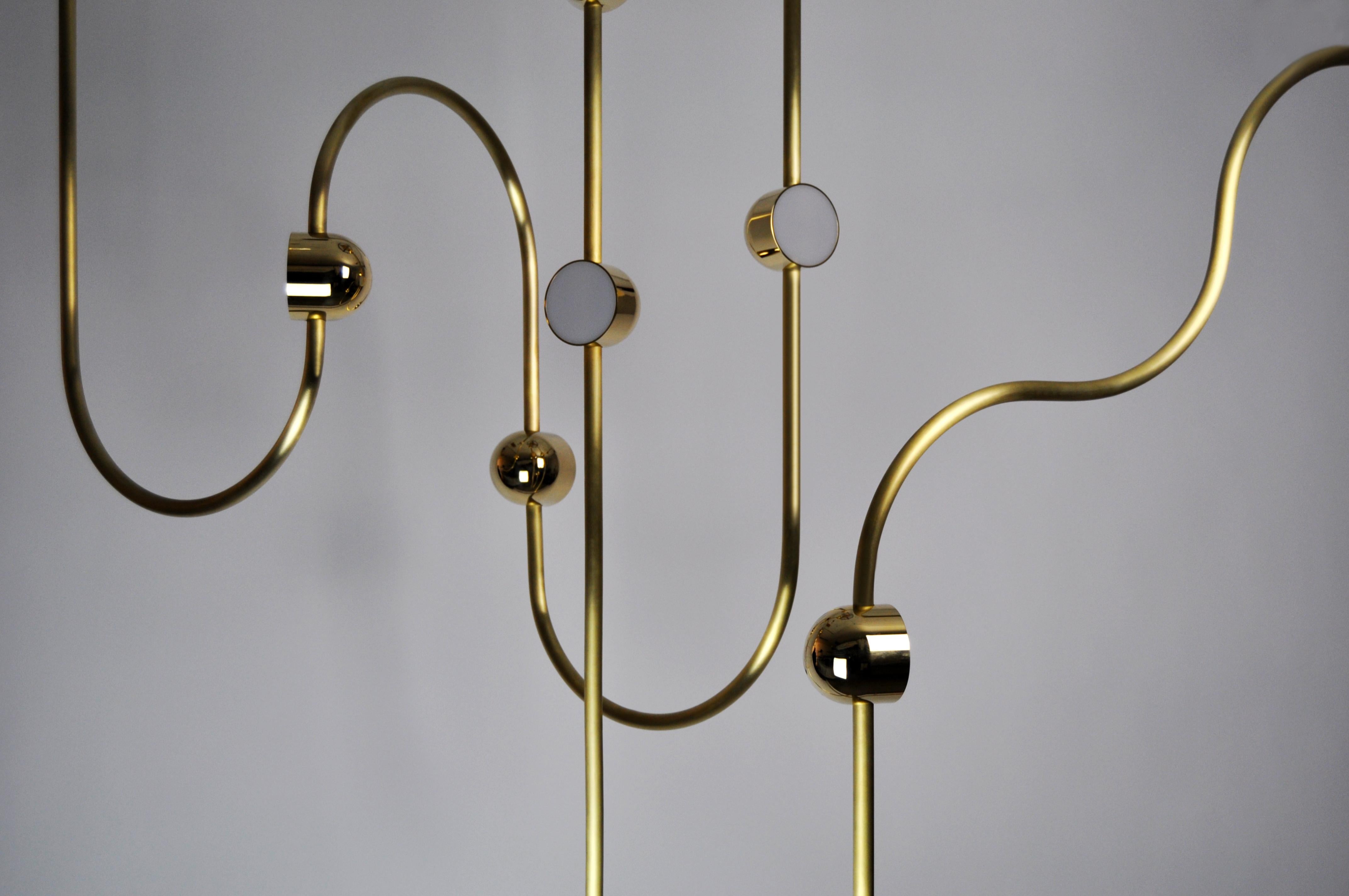 Lustre LED contemporain Dia, Config. 3, Laiton massif, Fait main/fini, Art en vente 3