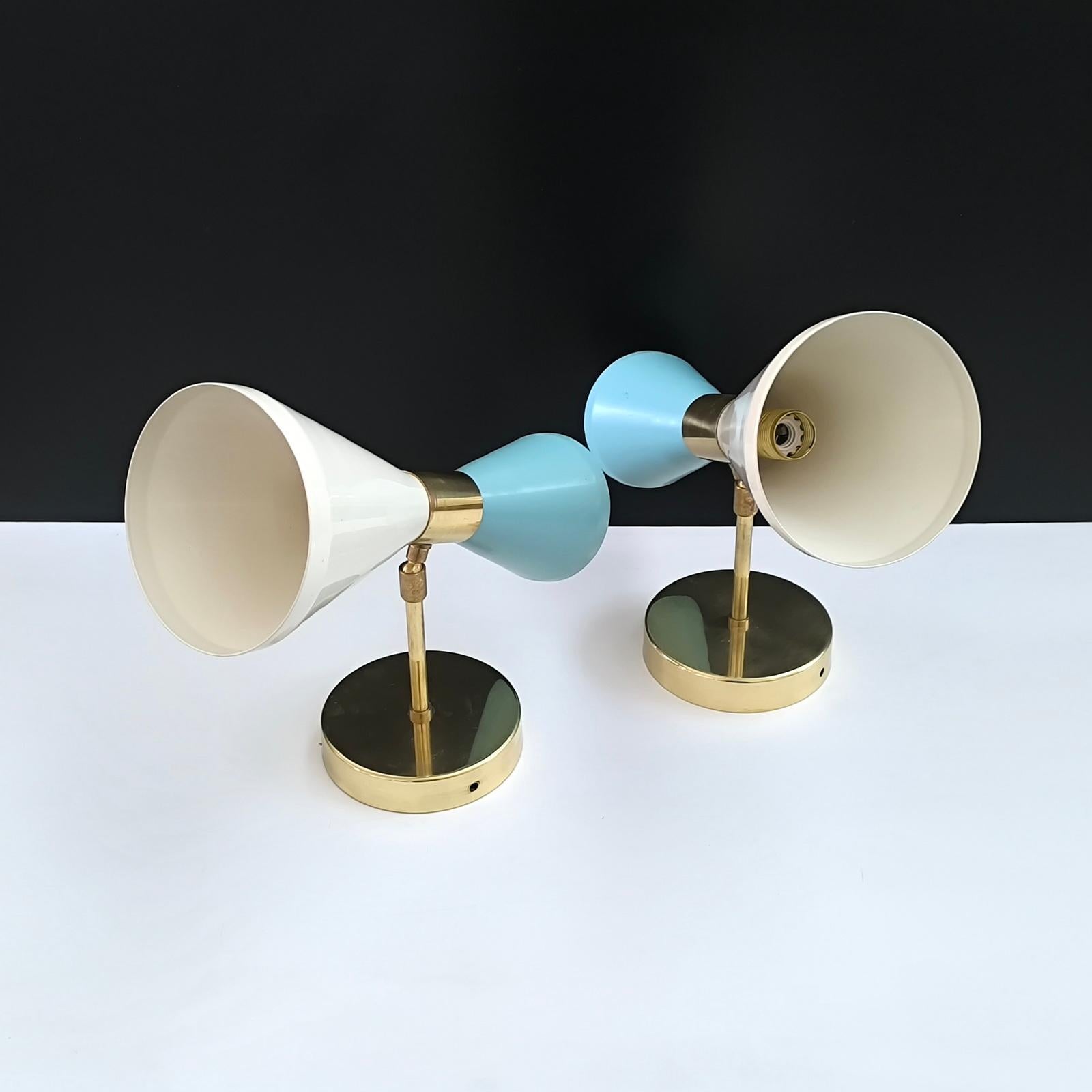 Diabolo Apliques Regulables, Latón, Marfil, Lacado Azul Bebé, Estilo Stilnovo Siglo XXI y contemporáneo en venta