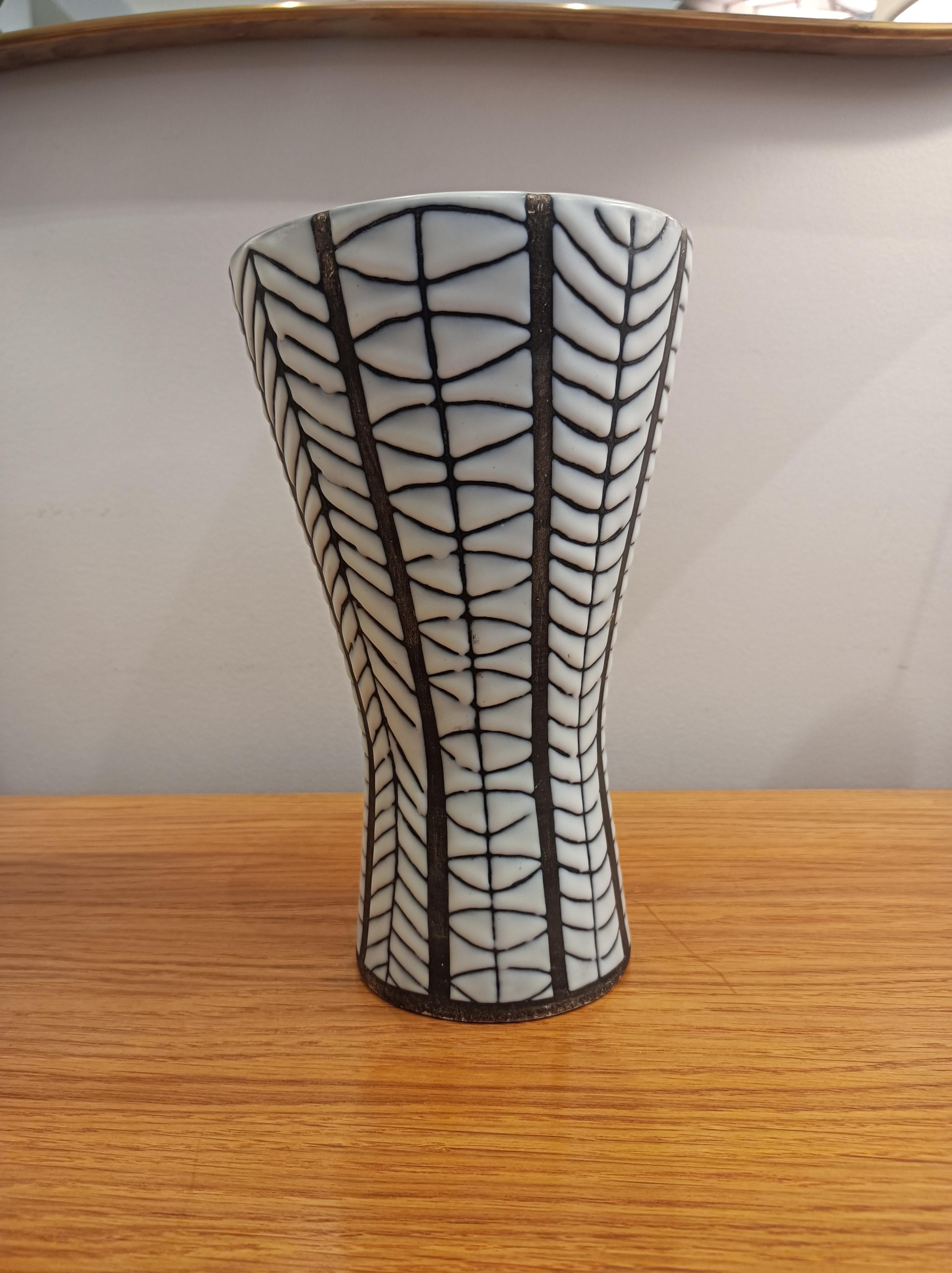 Mid-Century Modern Vase en céramique Diabolo de Roger Capron, France