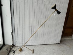 Diabolo-Stehlampe aus Messing, Italien