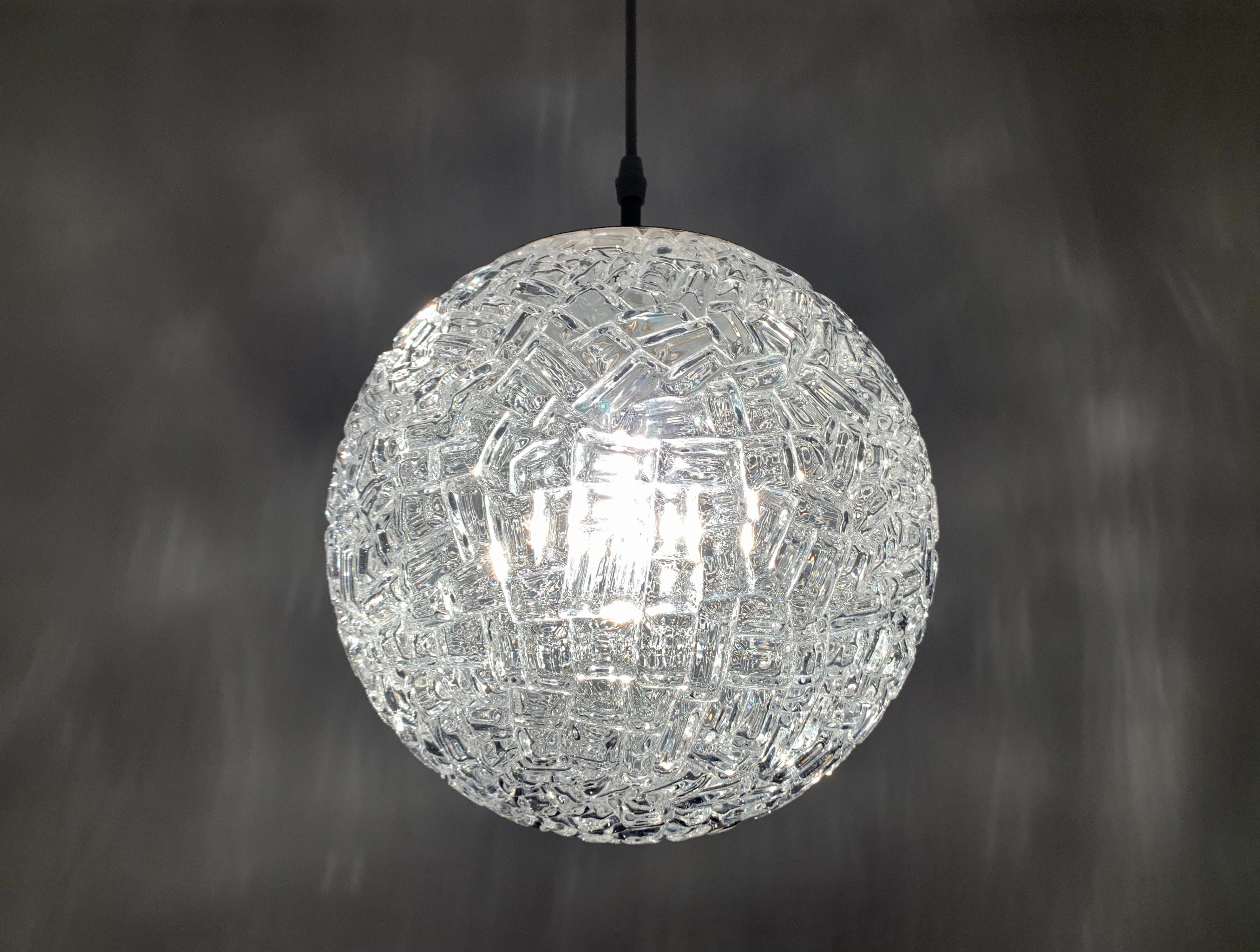 Diabolo Glass Pendant Lamp by Aloys Gangkofner for Peill and Putzler For Sale 3