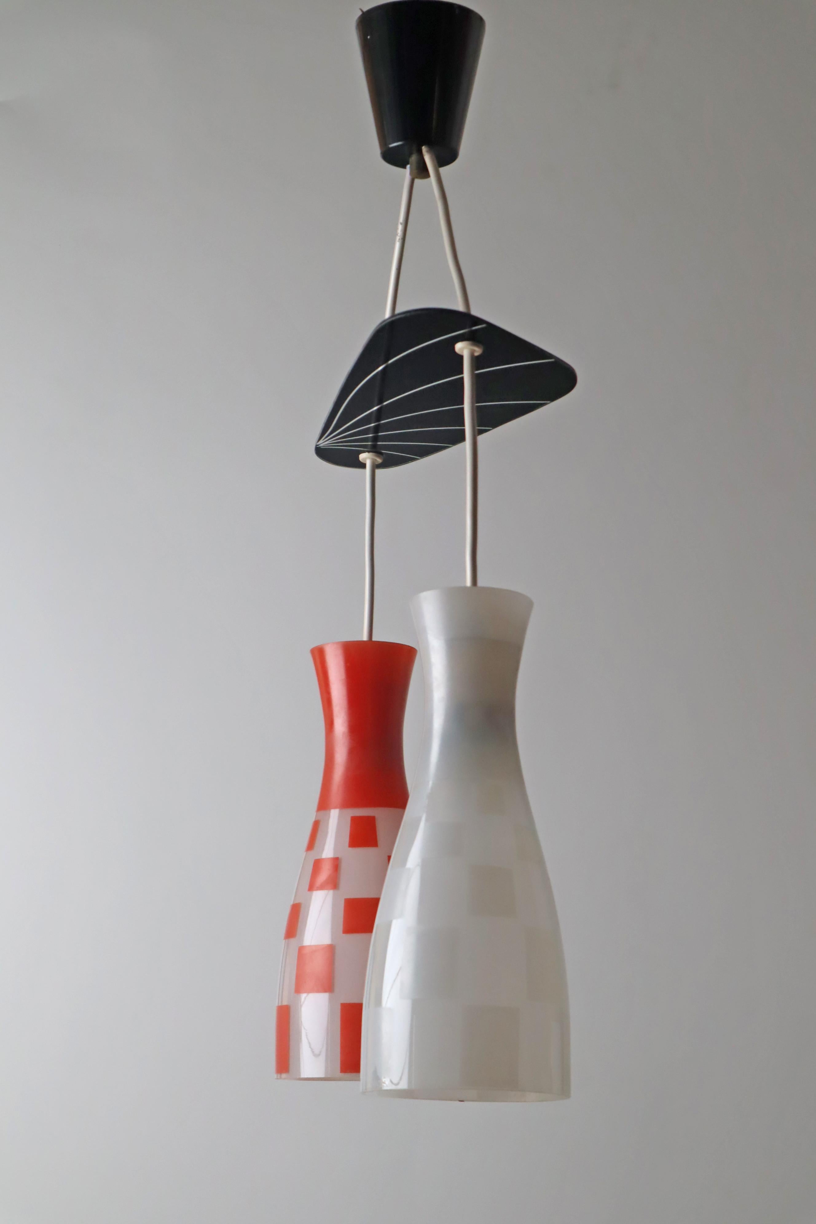 Machine-Made Diabolo Glass shade pendant Lamp 1950s For Sale
