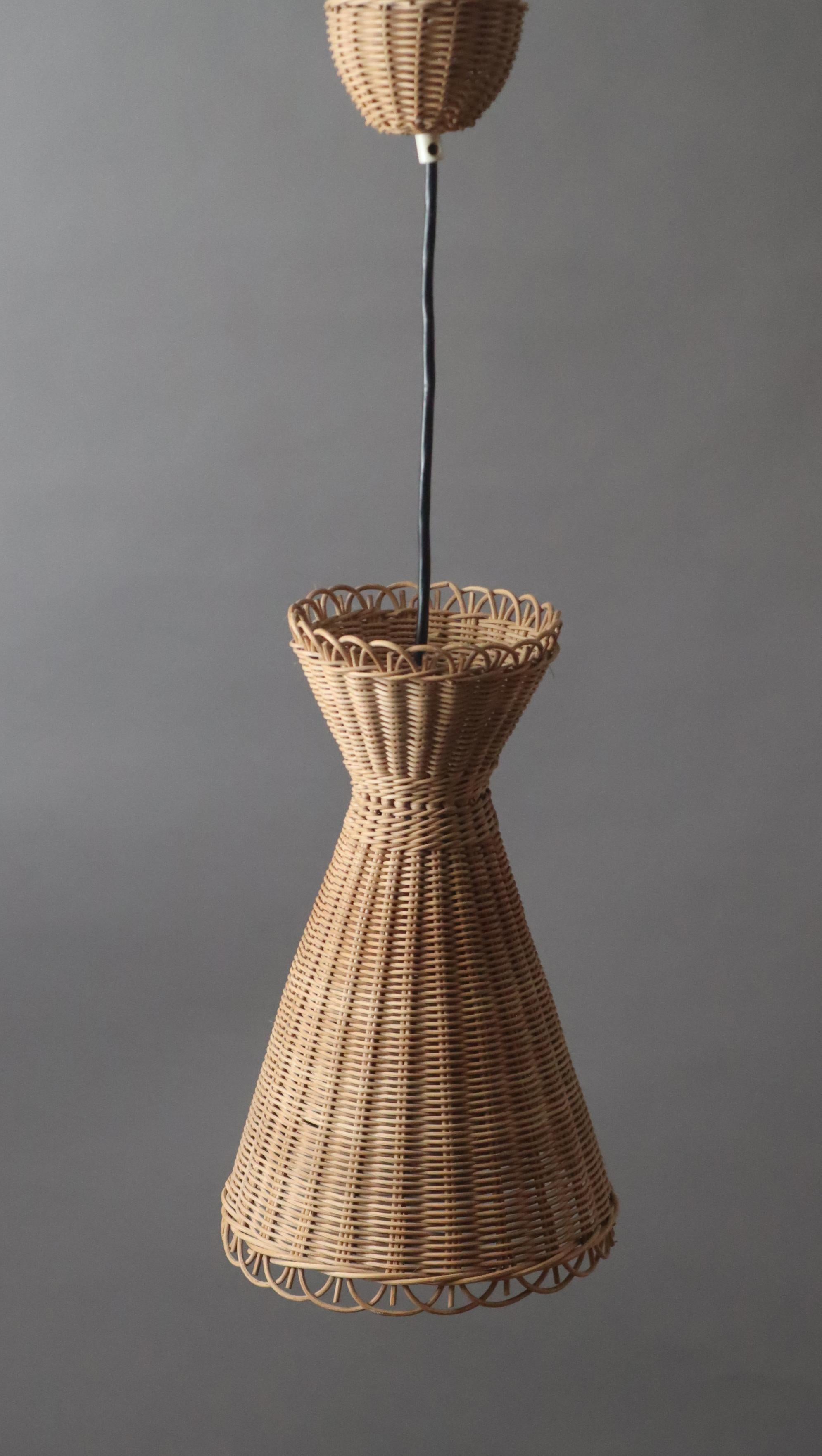 Lámpara colgante Diabolo Kiwi Boho Basket al estilo de J.T. Kalmar , años 50 en venta 10