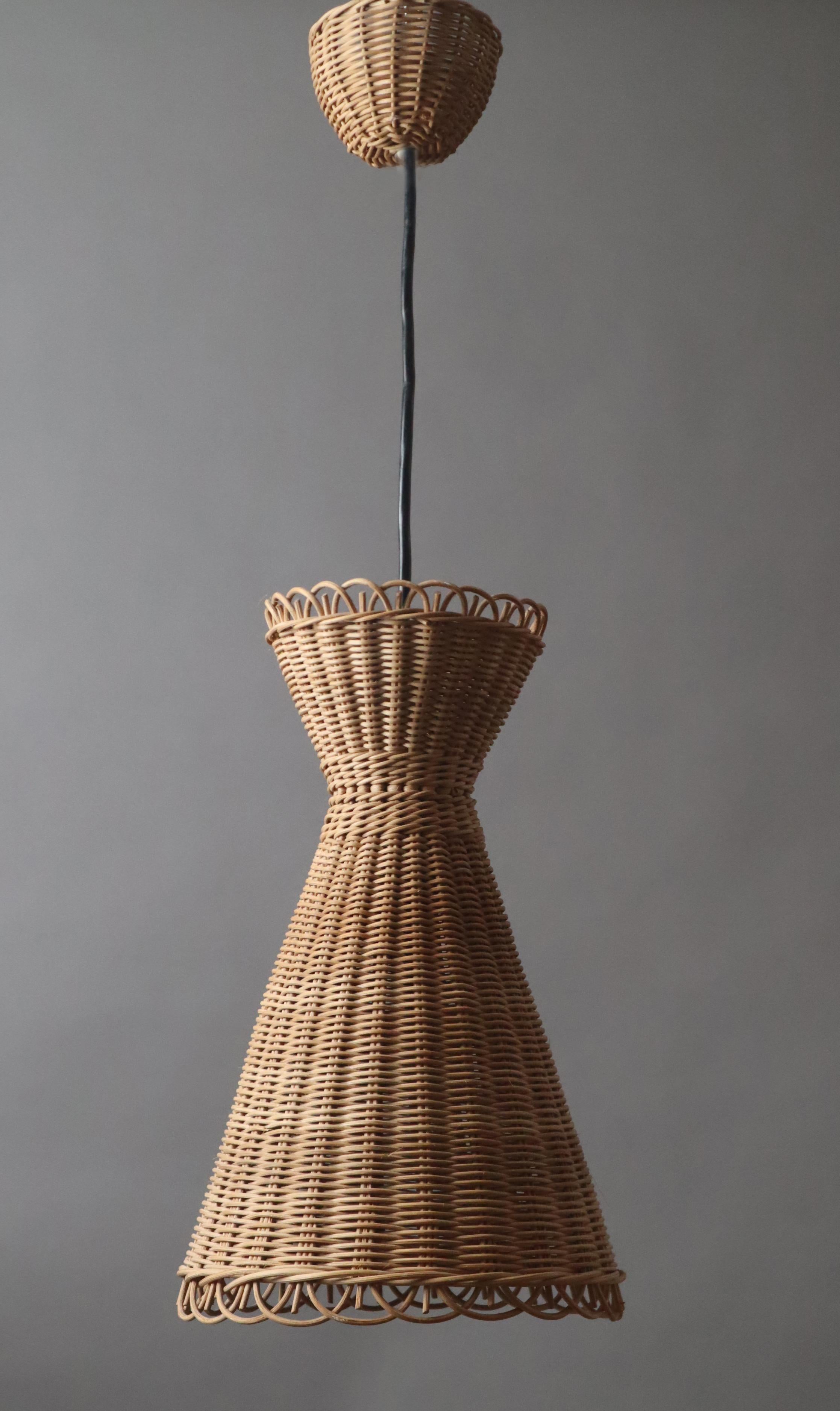 Lámpara colgante Diabolo Kiwi Boho Basket al estilo de J.T. Kalmar , años 50 en venta 11