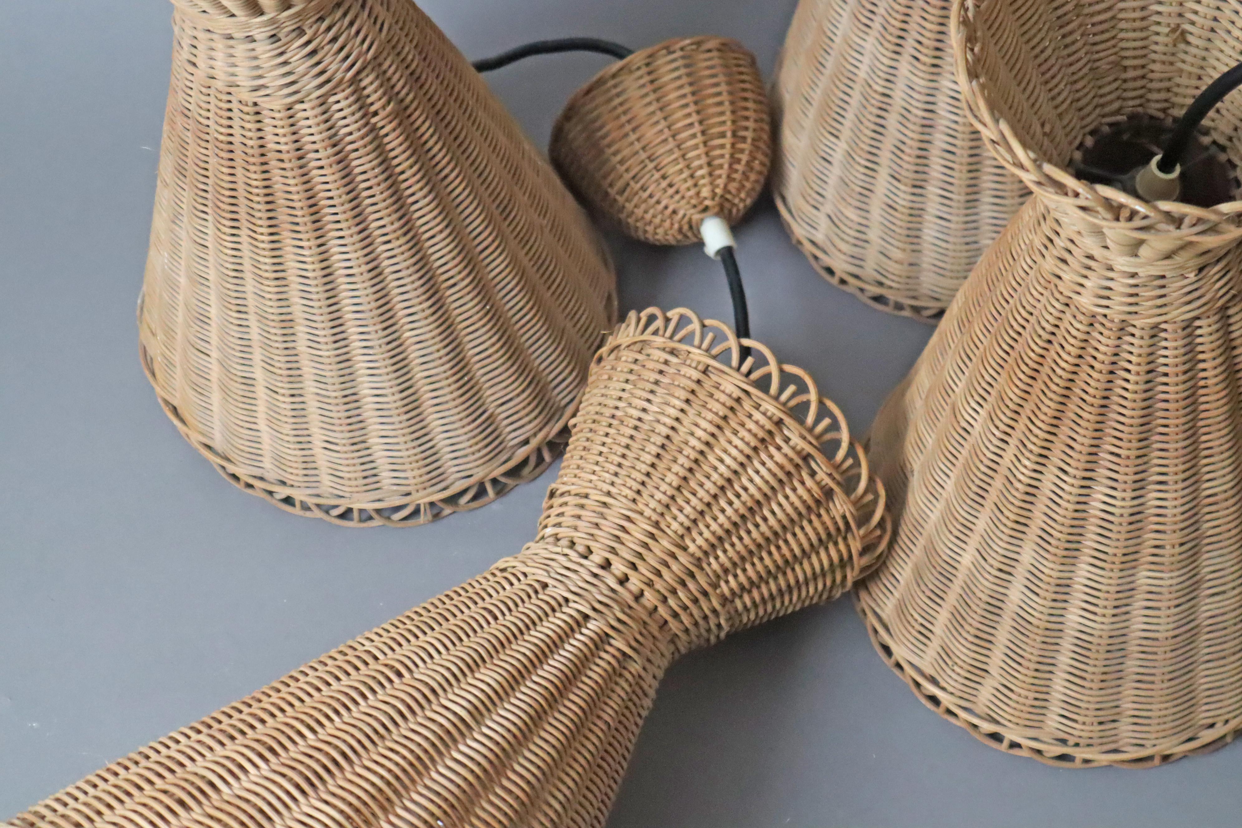Lámpara colgante Diabolo Kiwi Boho Basket al estilo de J.T. Kalmar , años 50 Moderno de mediados de siglo en venta