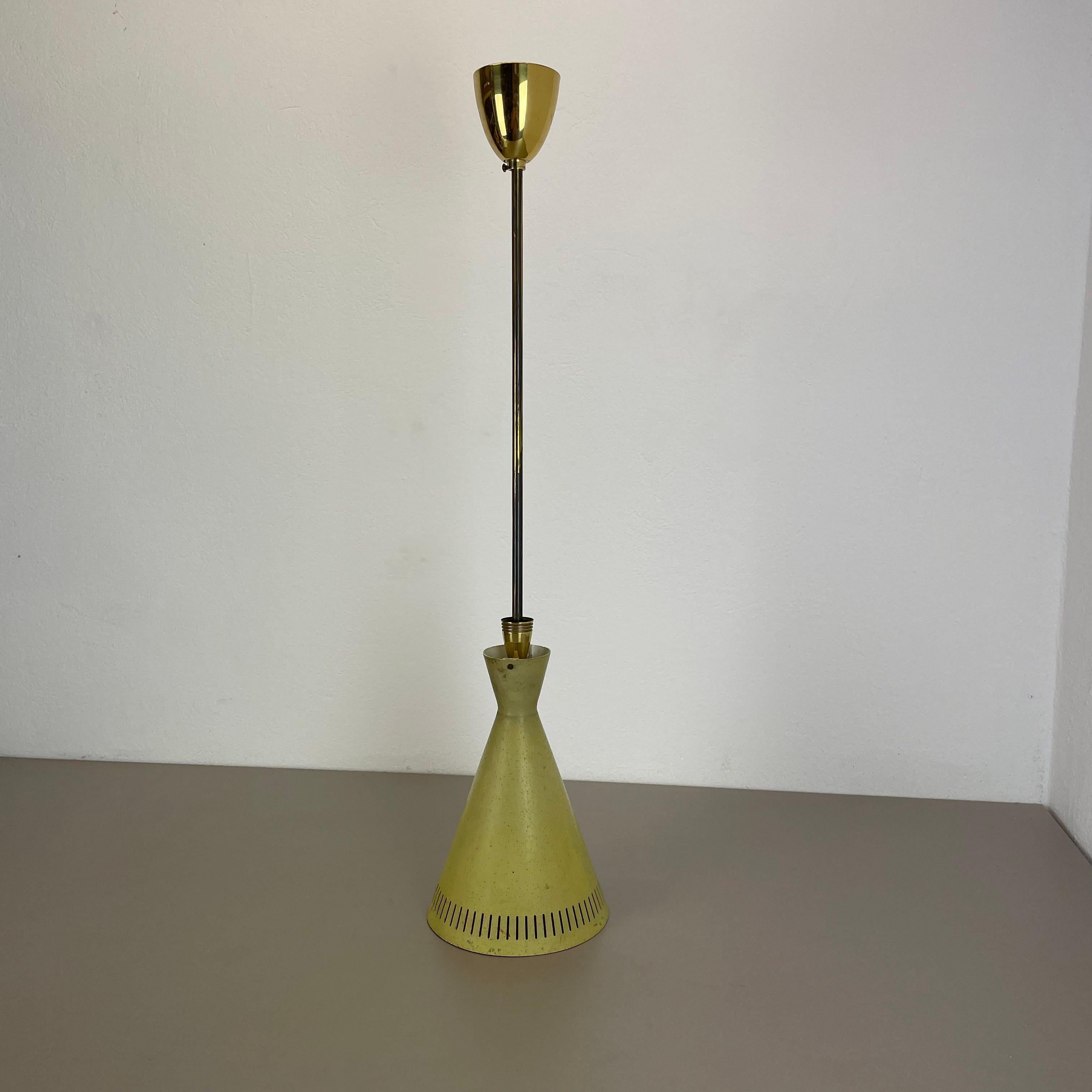 20th Century Diabolo Midcentury Stilnovo Style Brass and Metal Tube Hanging Light, Italy 1950 For Sale