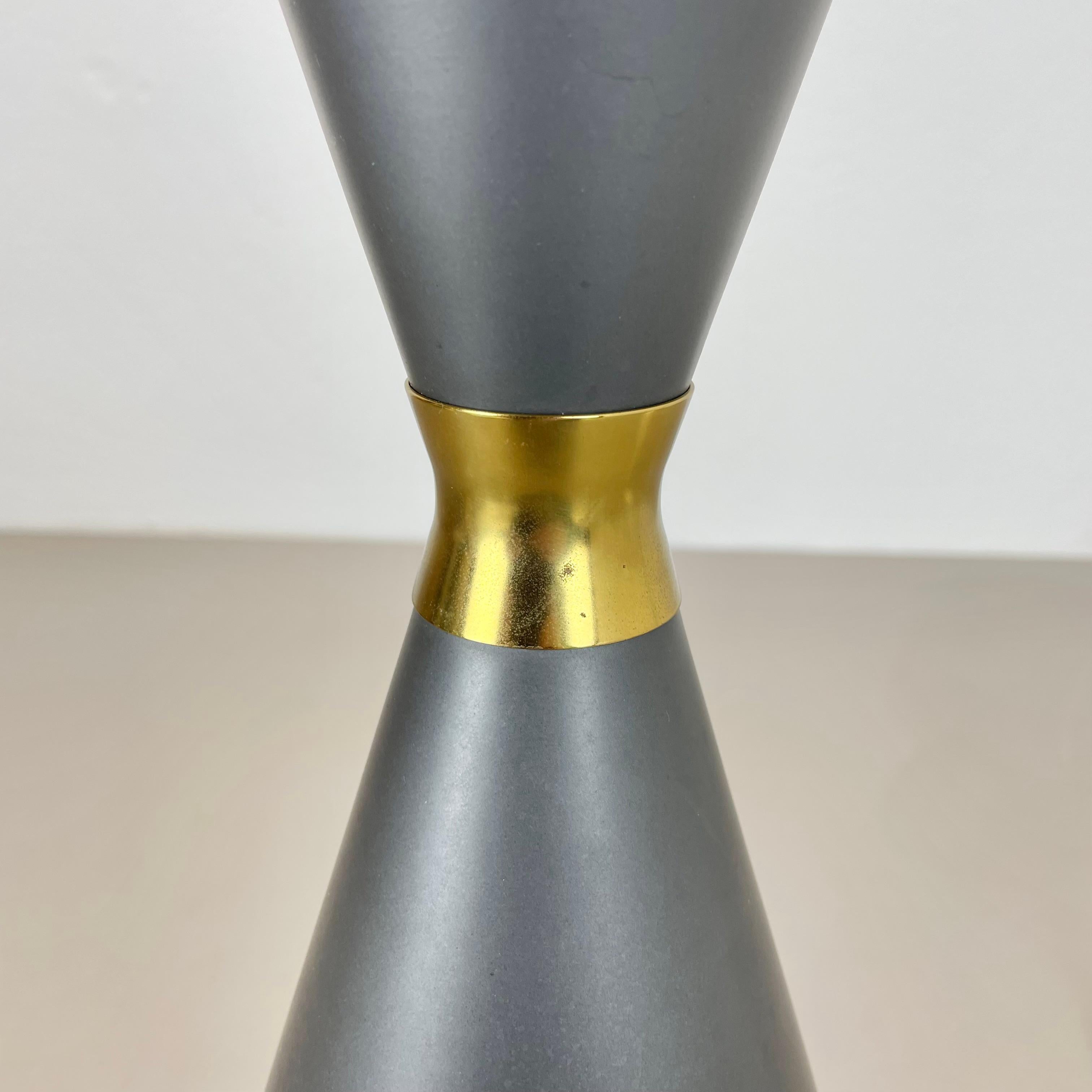Lampada a sospensione in metallo grigio stile Diabolo Stilnovo di BAG TURGI, Svizzera 1950 In condizioni buone in vendita a Kirchlengern, DE