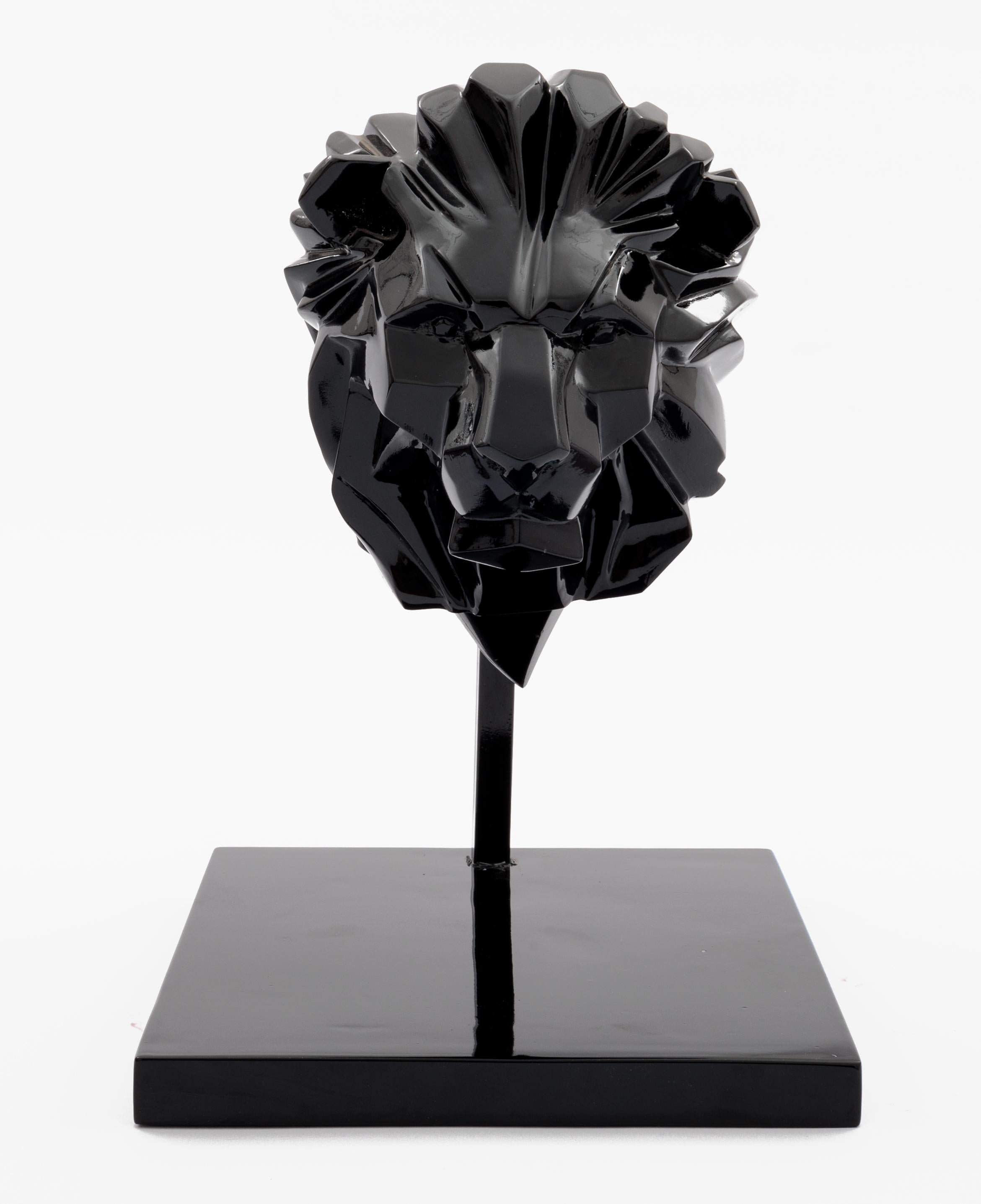 Diadji Diop Abstract Sculpture – Gloire II