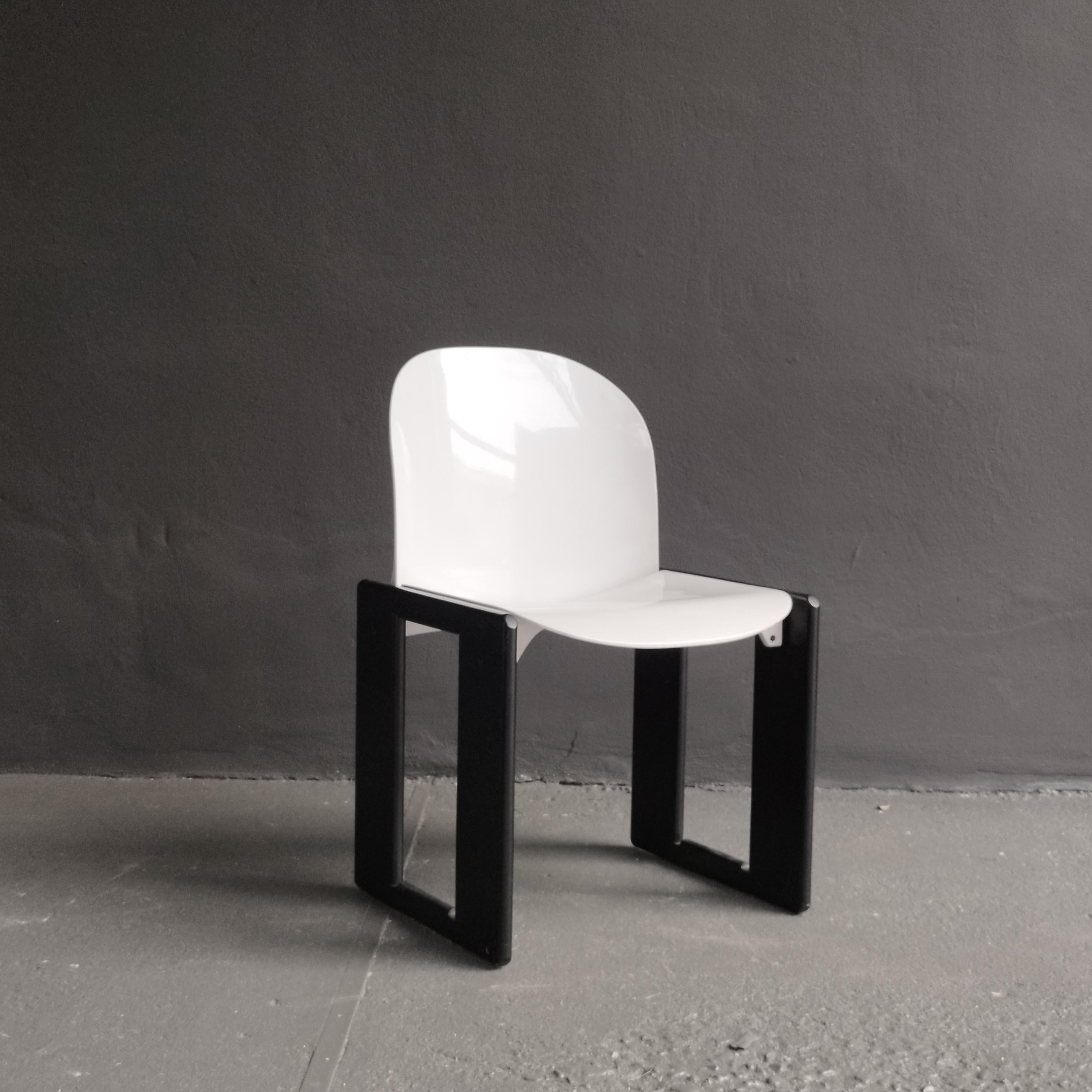 Dialogo chairs by Afra and Tobia Scarpa for B&B Italia For Sale 1