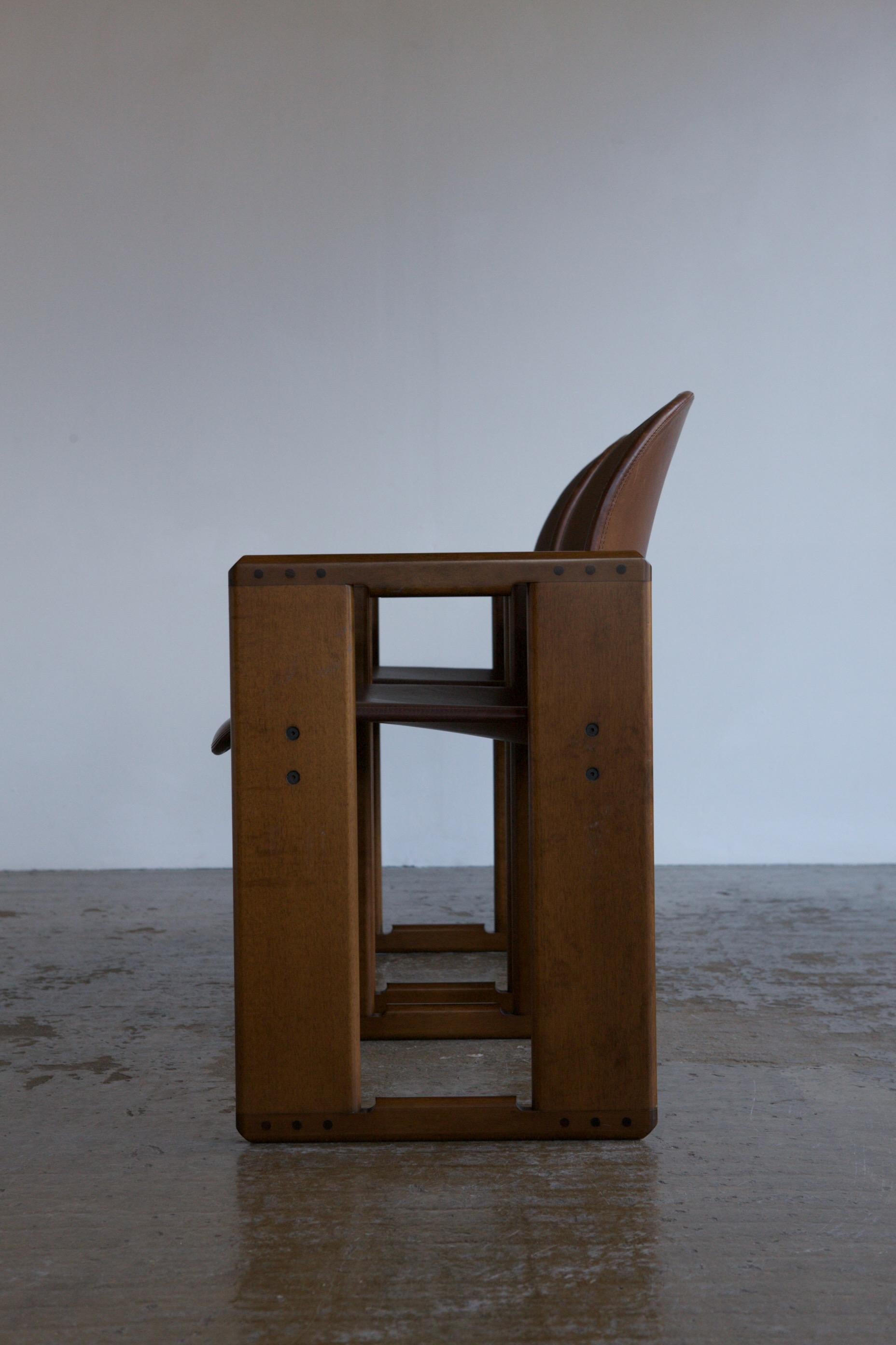 Dialogo Dining chair by Tobia and Afra Scarpa In Good Condition For Sale In London, GB