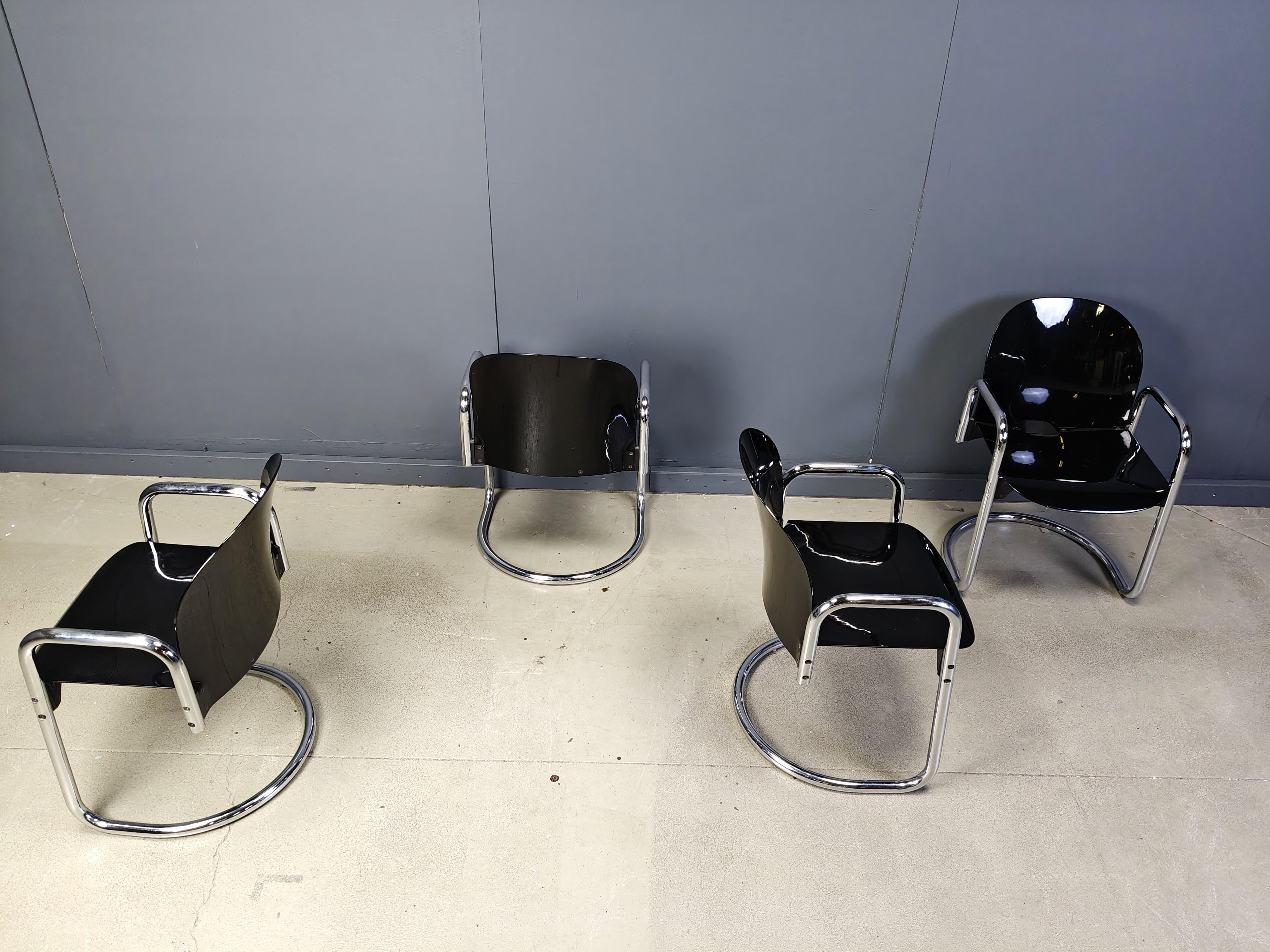 Italiano Dialogo dining chairs by Tobia Scarpa, 1970s - set of 4 in vendita