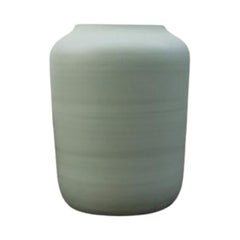 Vaso medio Dialogue con smalto verde di Wl Ceramics