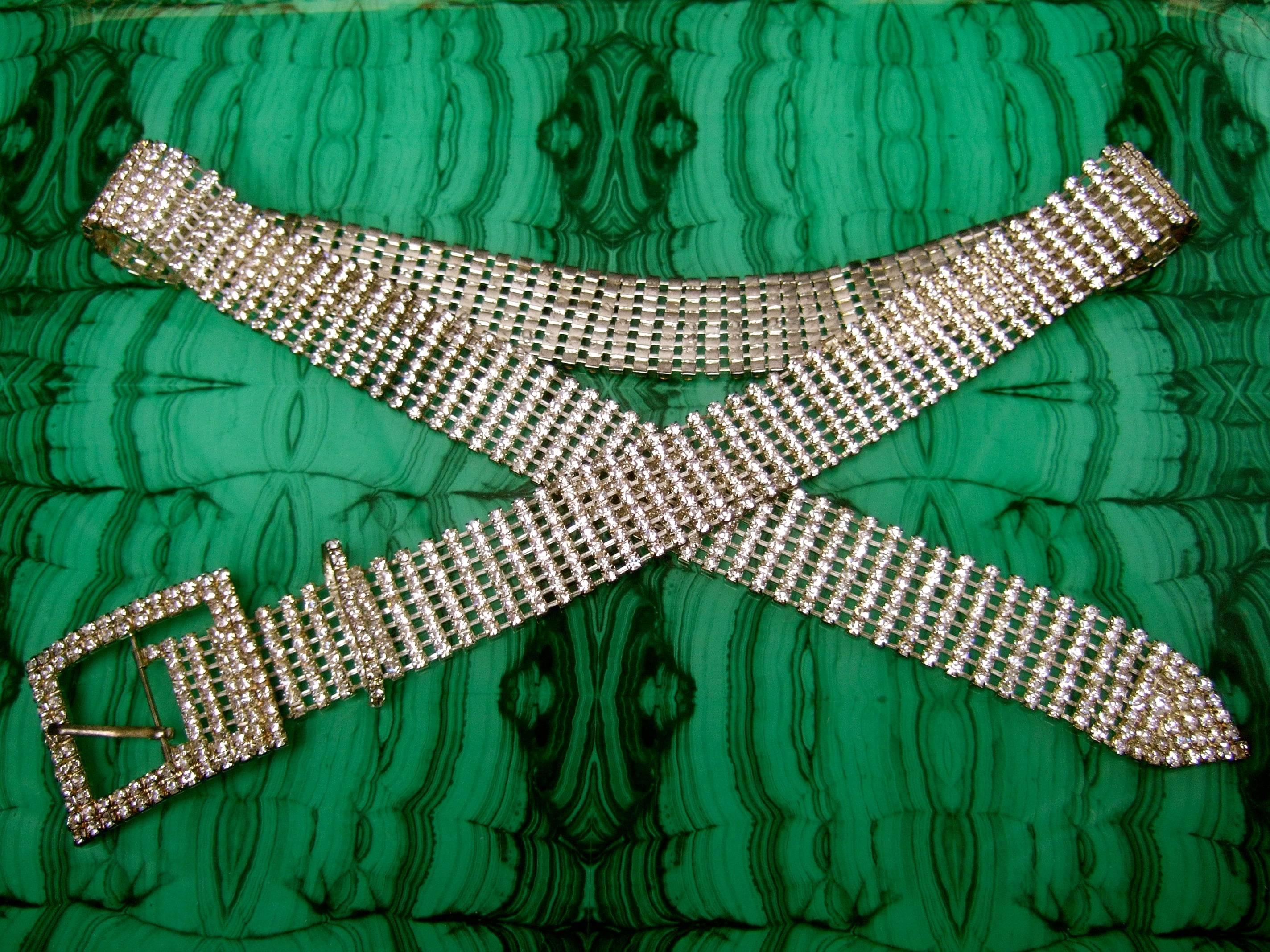 Diamante Clear Crystal Rhinestone Link Belt circa 1960s In Good Condition In University City, MO