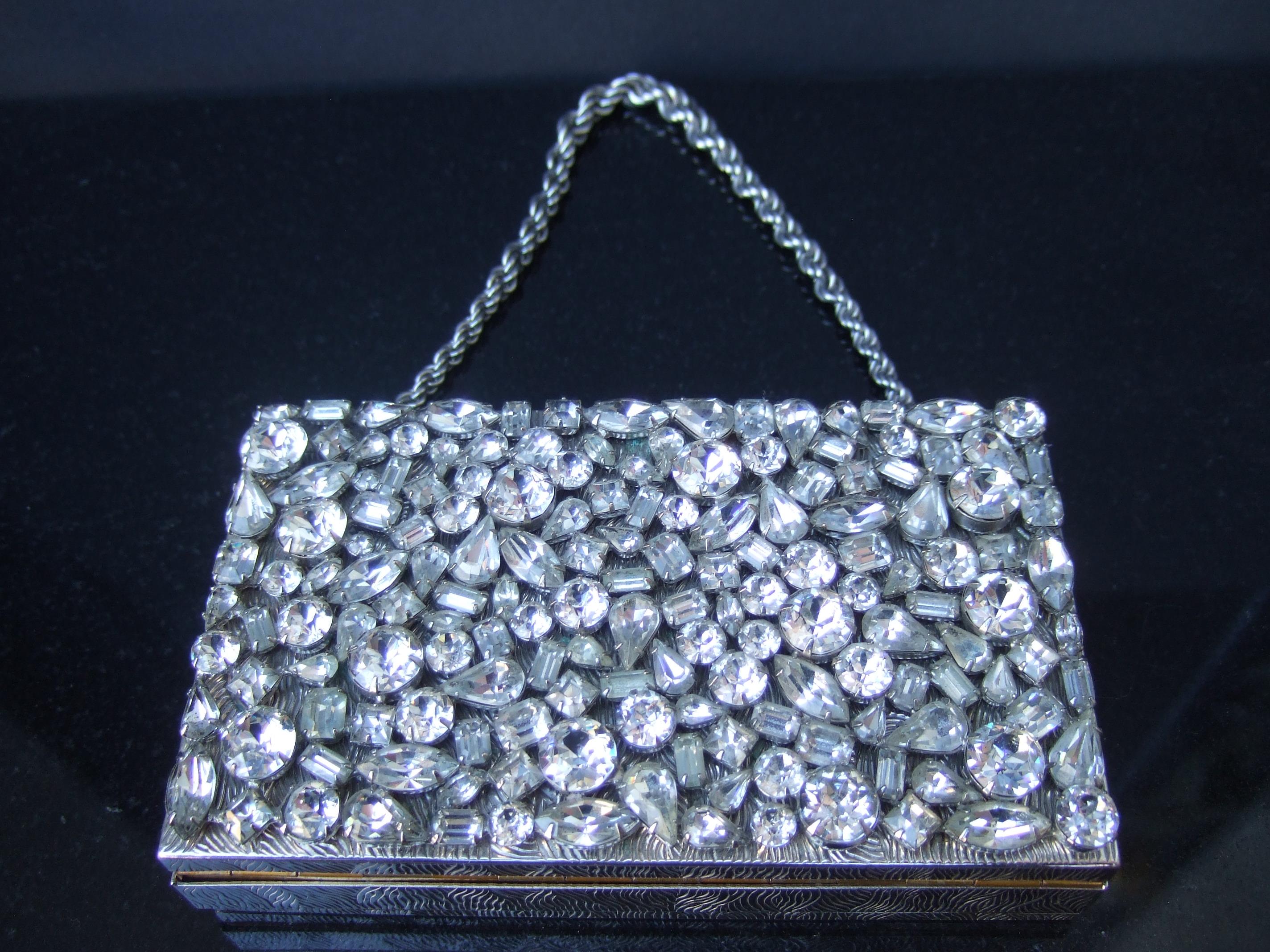 Bolso de Noche de Cristal Diamante - Estuche Compacto Diseñado por Evans c 1960 en venta 8