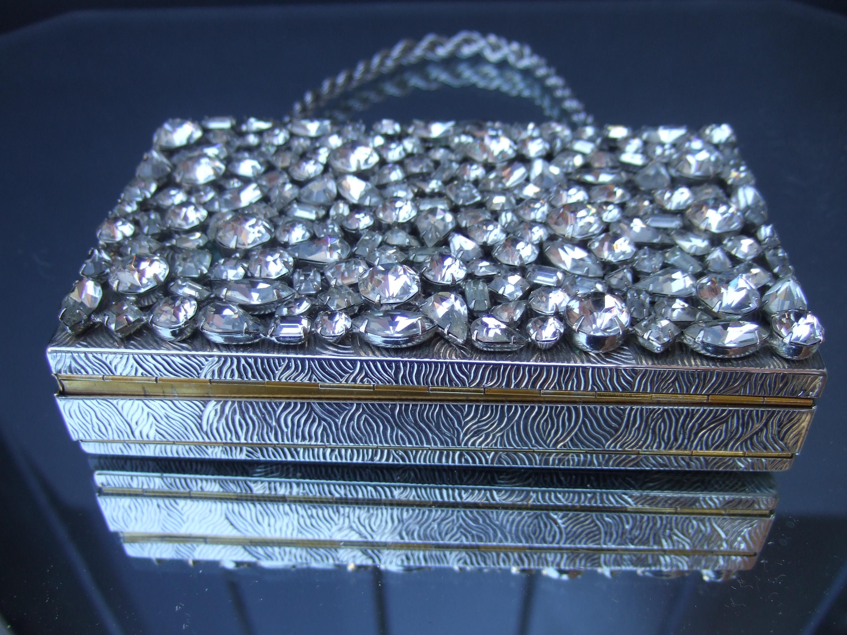 Bolso de Noche de Cristal Diamante - Estuche Compacto Diseñado por Evans c 1960 en venta 9