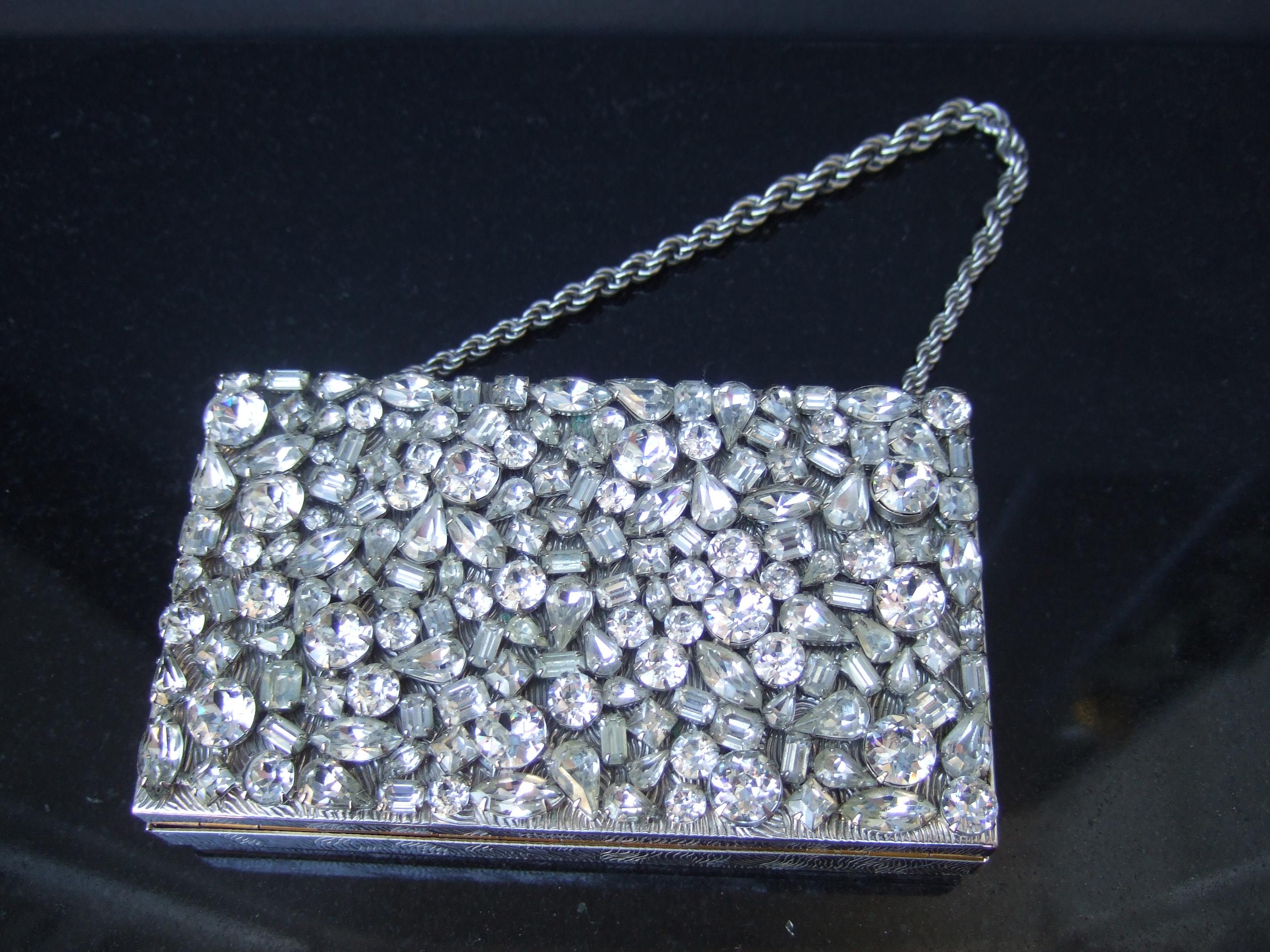 Bolso de Noche de Cristal Diamante - Estuche Compacto Diseñado por Evans c 1960 en venta 2