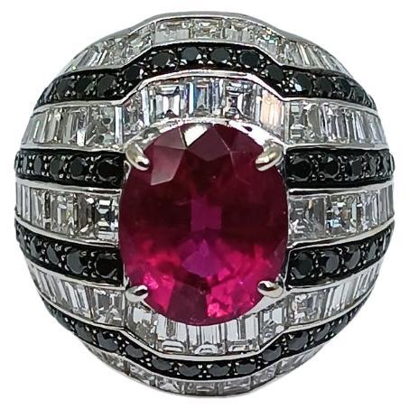 Anello Diamnrusa con Rubelita e Diamanti in vendita
