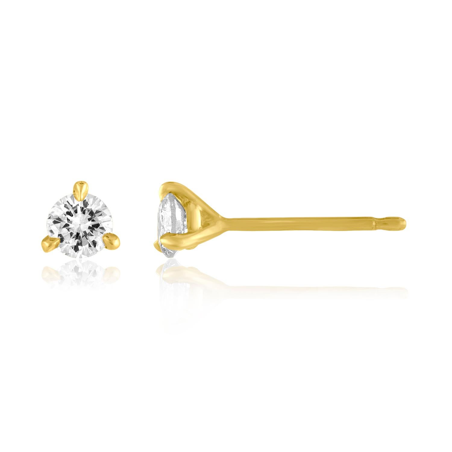 Round Cut Diamond 0.27 Carat Martini Gold Stud Earrings For Sale