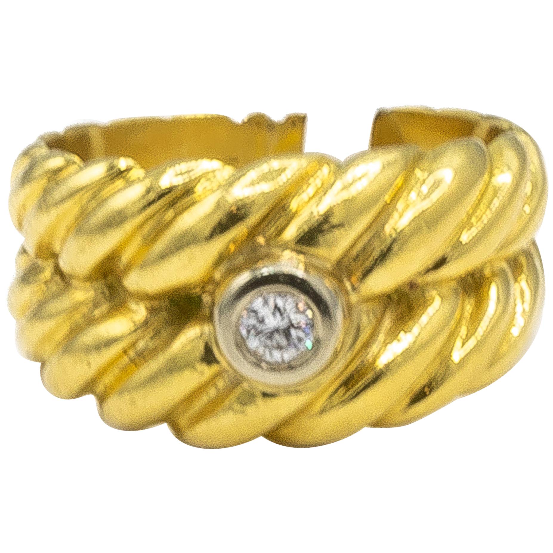 Diamond .05 Carat 18 Karat Yellow Gold Ring