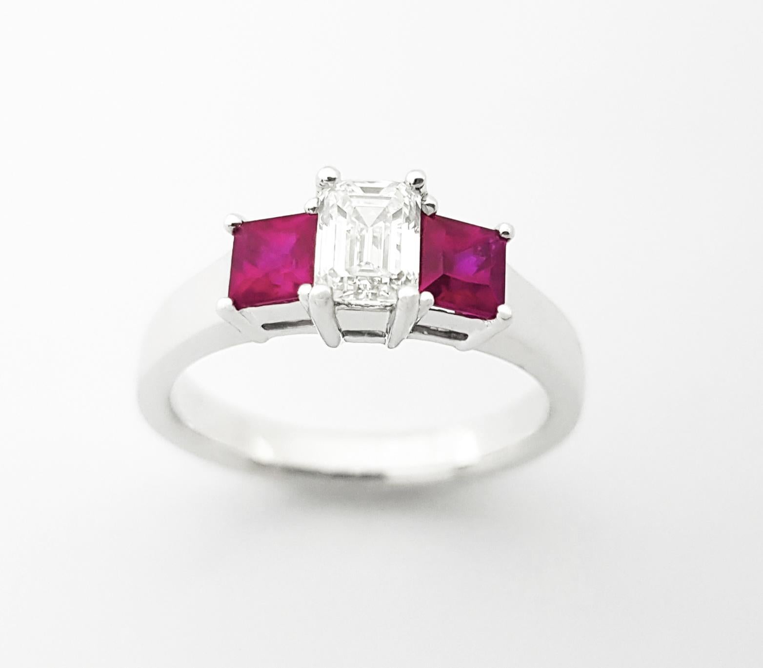 Anello con diamante 0,56 e rubino con montatura in platino 950 in vendita 7
