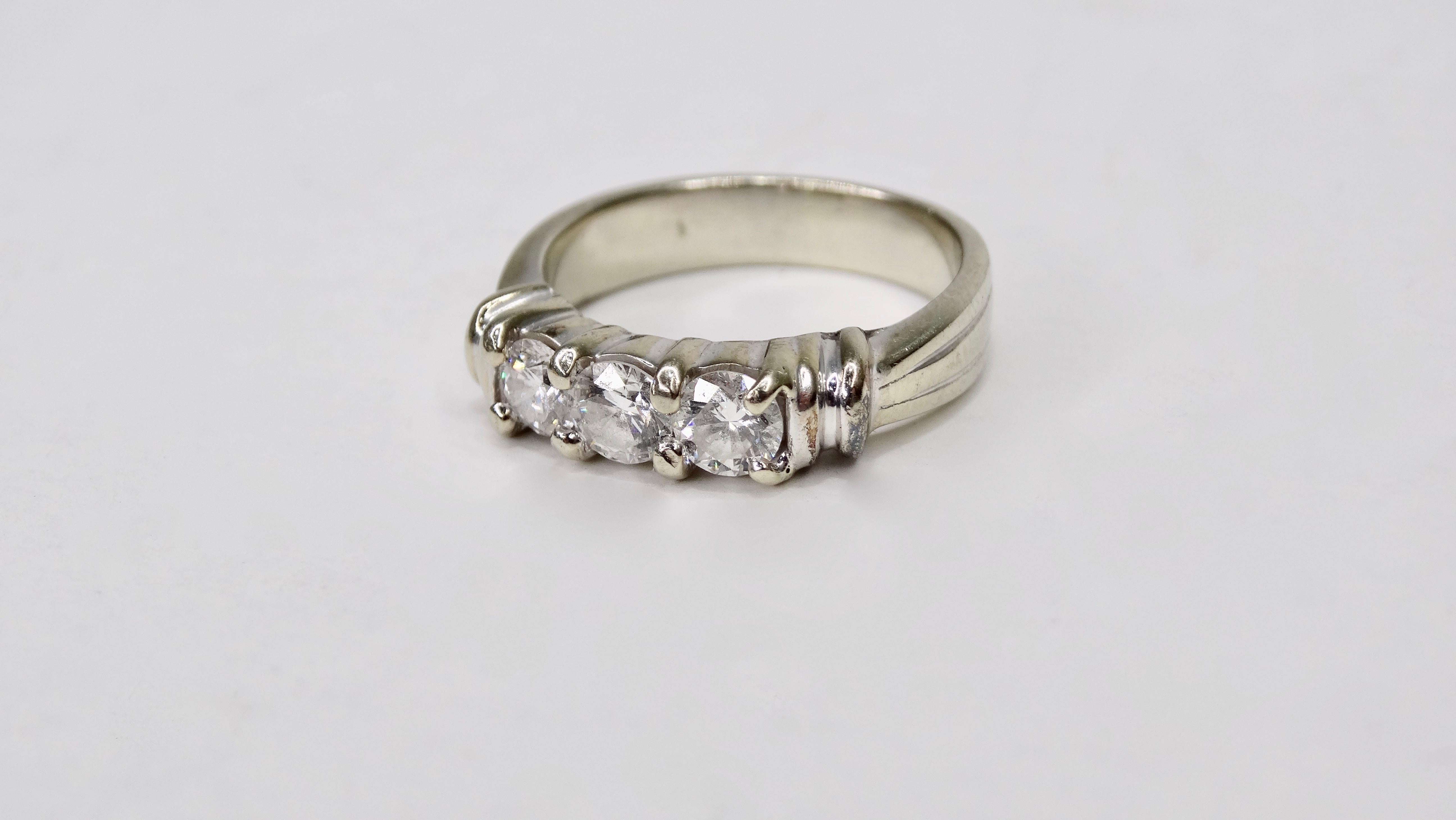Diamant 1 Karat  Verlobungsring aus 14 Karat Weißgold  für Damen oder Herren im Angebot