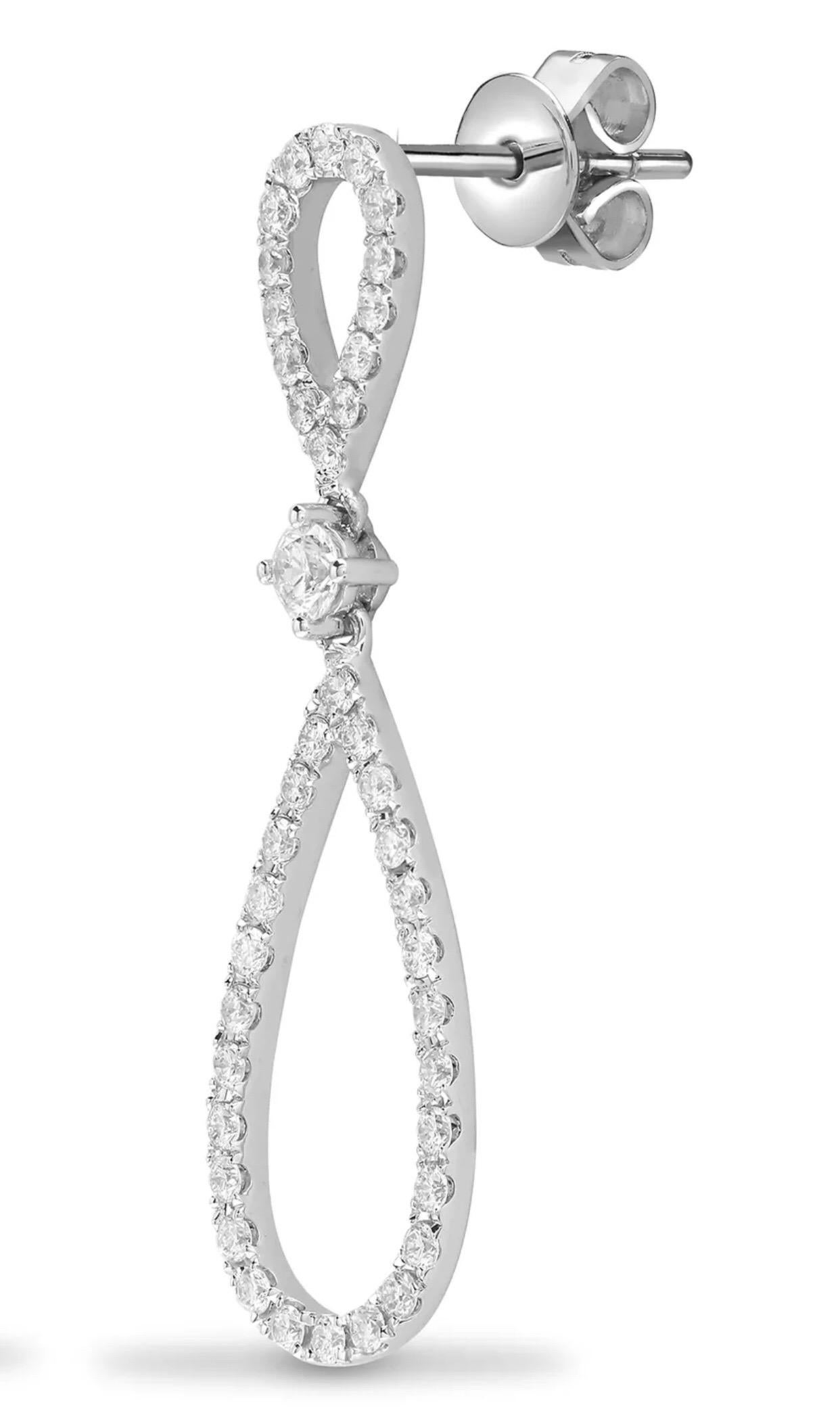 Taille ronde Clous d'oreilles pendants Infinity en or blanc 18 carats avec diamants taille ronde de 1 carat en vente