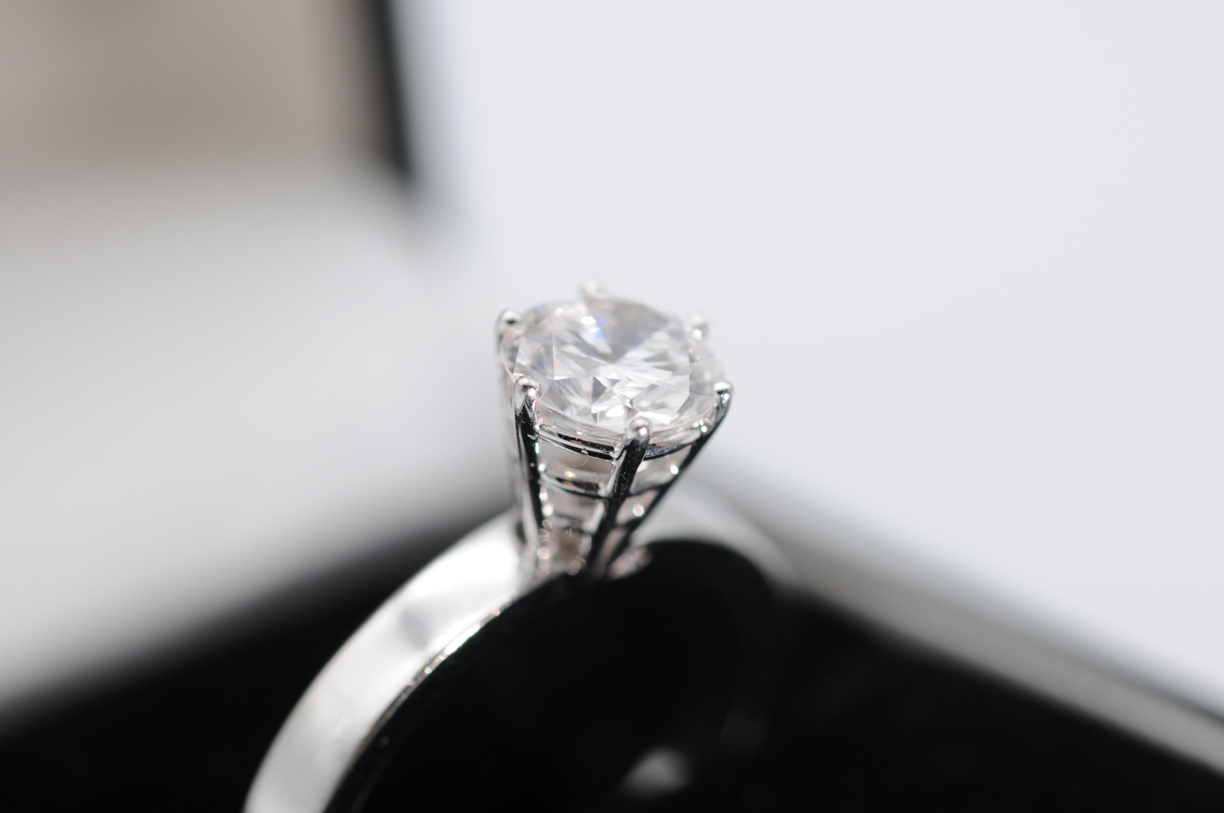 Diamond 1.02ct Solitare Ring VVS2 color(G) For Sale 8