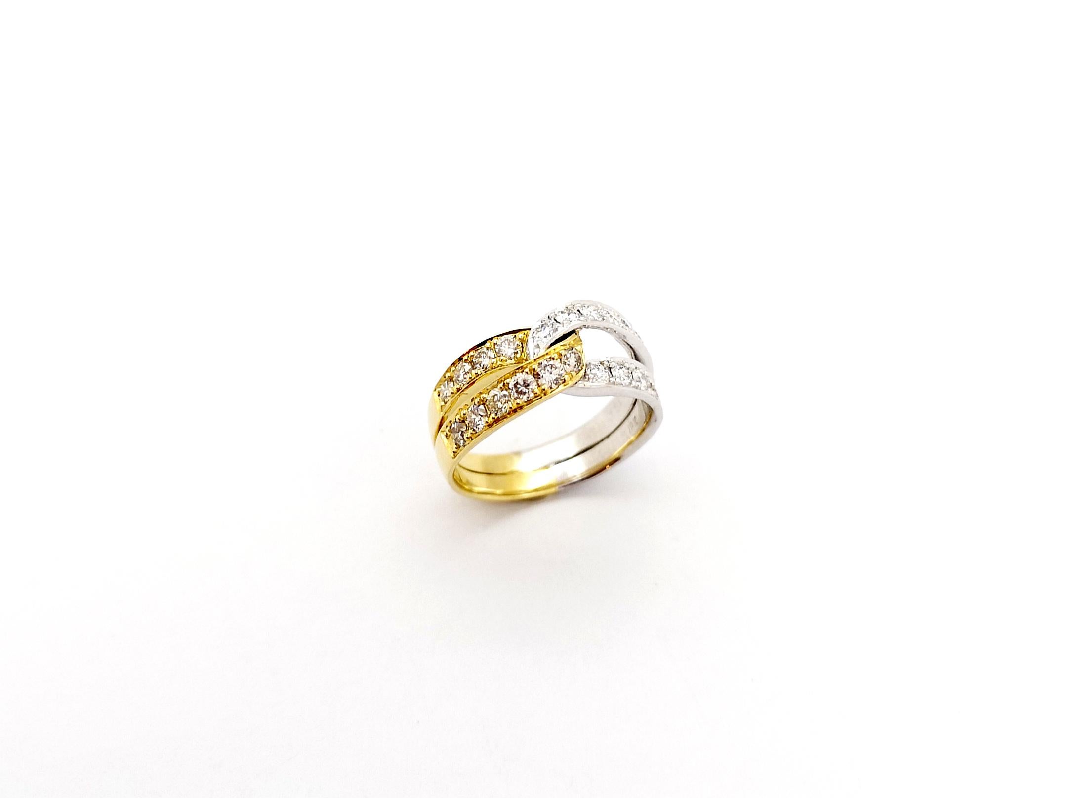 Diamond 1.06 carats Ring set in 18K White/Yellow Gold Settings For Sale 10