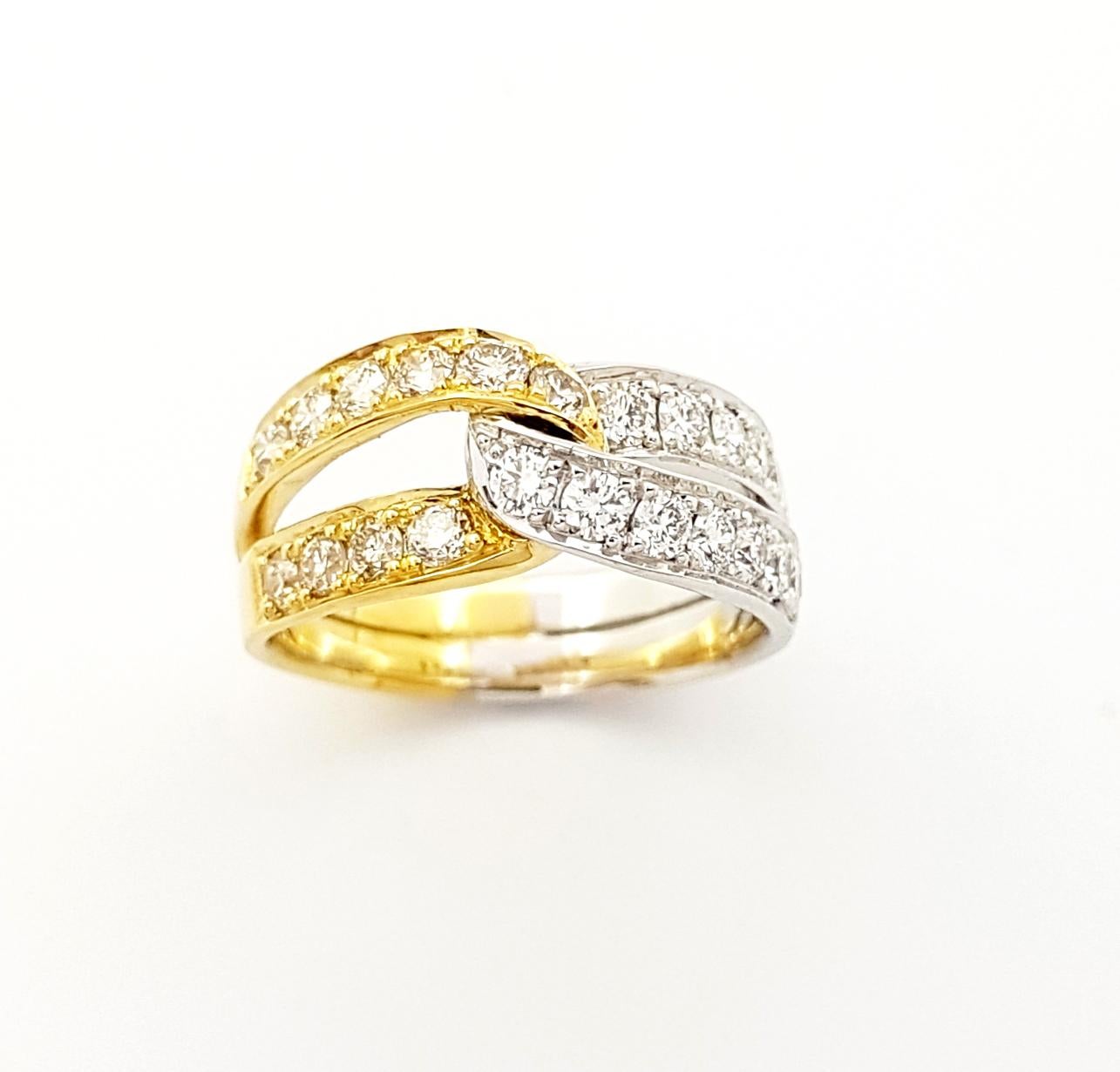 Diamond 1.06 carats Ring set in 18K White/Yellow Gold Settings For Sale 3